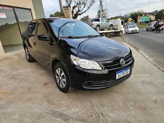 VOLKSWAGEN-VOYAGE-1.6 MI 8V FLEX 4P MANUAL VOLKSWAGEN-VOYAGE-2012