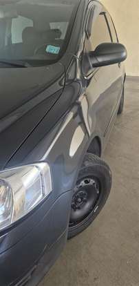 VOLKSWAGEN-FOX-2008