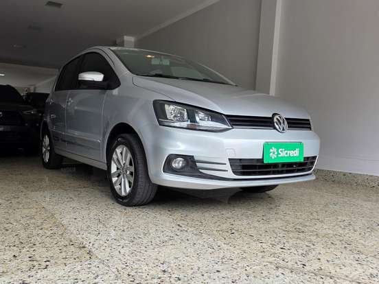 VOLKSWAGEN-FOX-1.6 MSI TOTAL FLEX CONNECT 4P MANUAL VOLKSWAGEN-FOX-2019