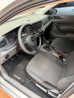 VOLKSWAGEN-POLO-2018
