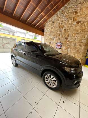VOLKSWAGEN-T-CROSS-2020