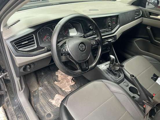 VOLKSWAGEN-VIRTUS-1.0 200 TSI COMFORTLINE AUTOMÁTICO VOLKSWAGEN-VIRTUS-2018