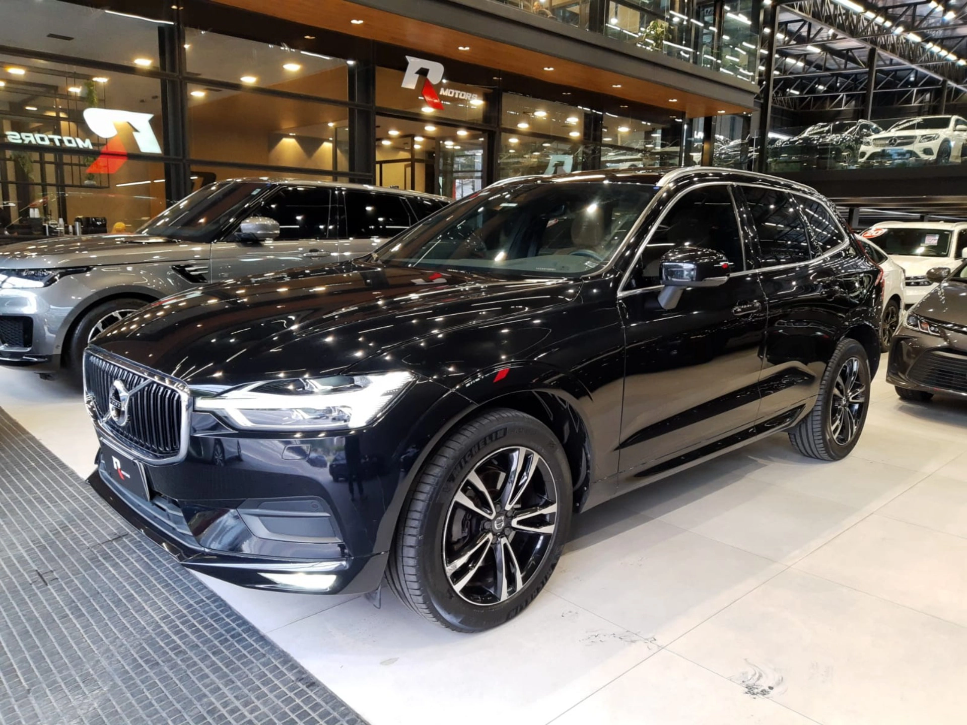 volvo XC60 2.0 T5 GASOLINA MOMENTUM AWD GEARTRONIC 2019 volvo XC60 2.0 T5 GASOLINA MOMENTUM AWD GEARTRONIC 2019