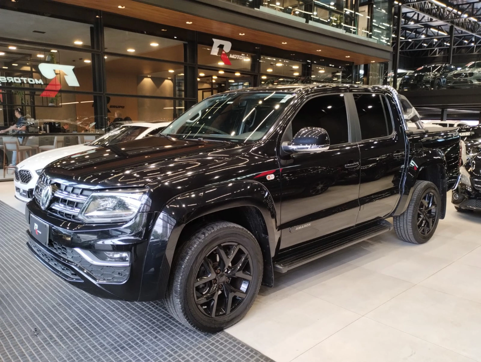 volkswagen AMAROK 2.0 HIGHLINE 4X4 CD 16V TURBO INTERCOOLER DIESEL 4P AUTOMÁTICO 2019 volkswagen AMAROK 2.0 HIGHLINE 4X4 CD 16V TURBO INTERCOOLER DIESEL 4P AUTOMÁTICO 2019
