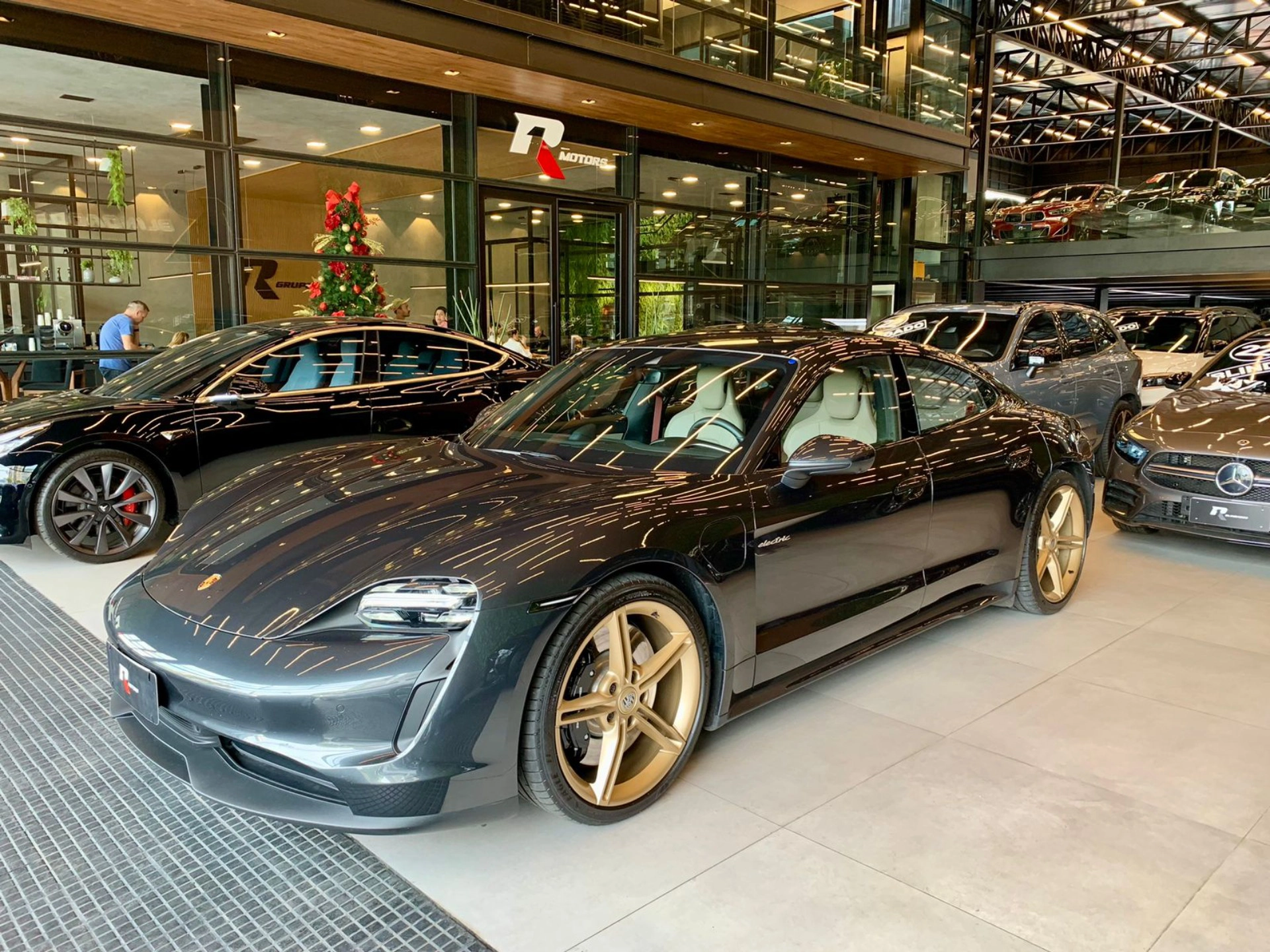 porsche TAYCAN 4S ELÉTRICO 2023 porsche TAYCAN 4S ELÉTRICO 2023