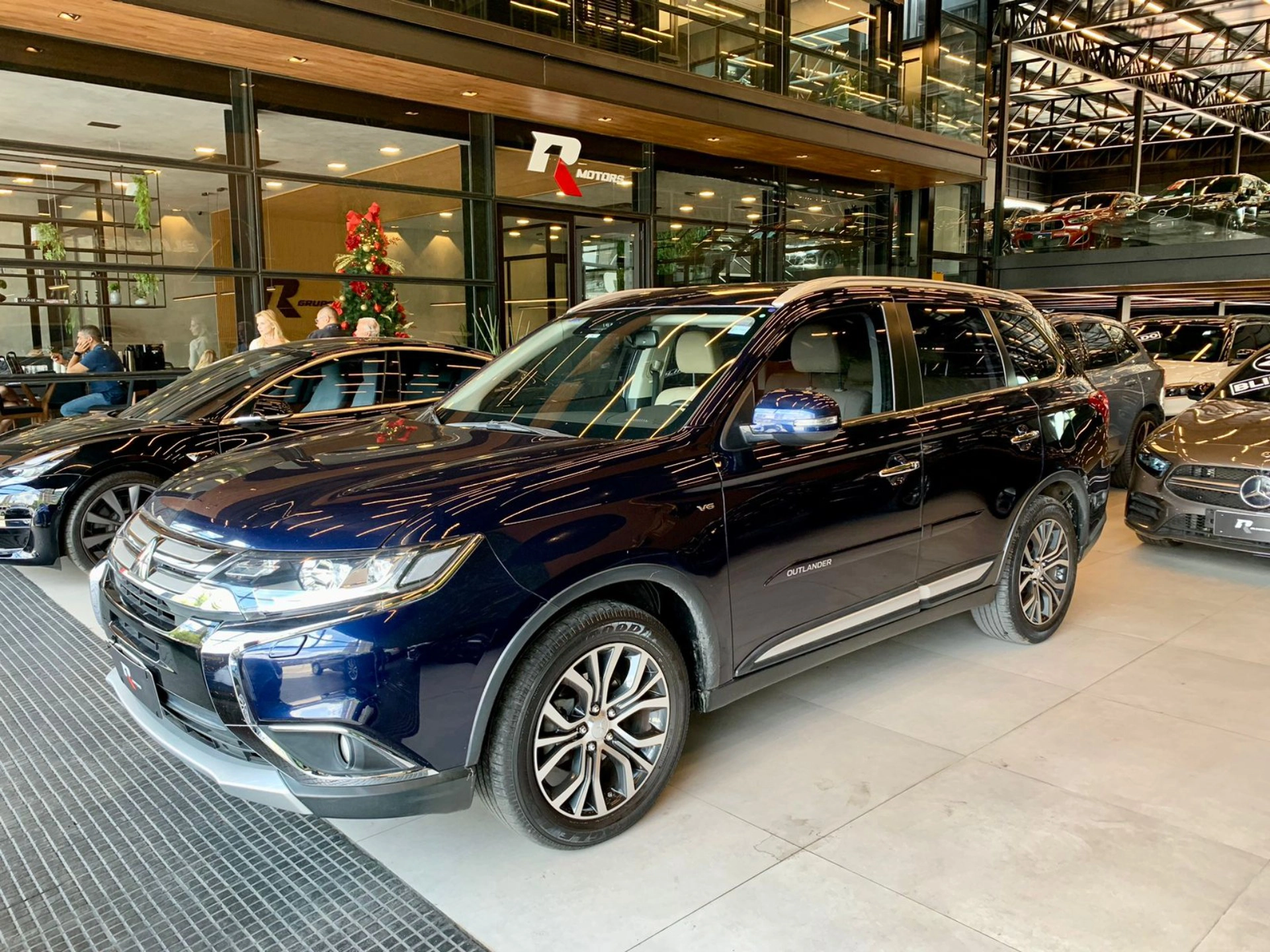 mitsubishi OUTLANDER 3.0 GT 4X4 V6 24V GASOLINA 4P AUTOMÁTICO 2018 mitsubishi OUTLANDER 3.0 GT 4X4 V6 24V GASOLINA 4P AUTOMÁTICO 2018