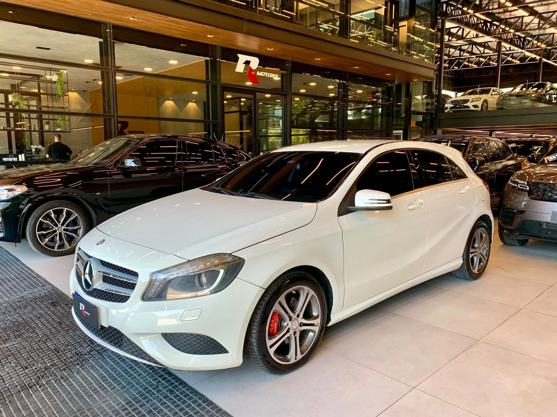 mercedes-benz A 200 1.6 TURBO URBAN 16V GASOLINA 4P AUTOMÁTICO 2013 mercedes-benz A 200 1.6 TURBO URBAN 16V GASOLINA 4P AUTOMÁTICO 2013