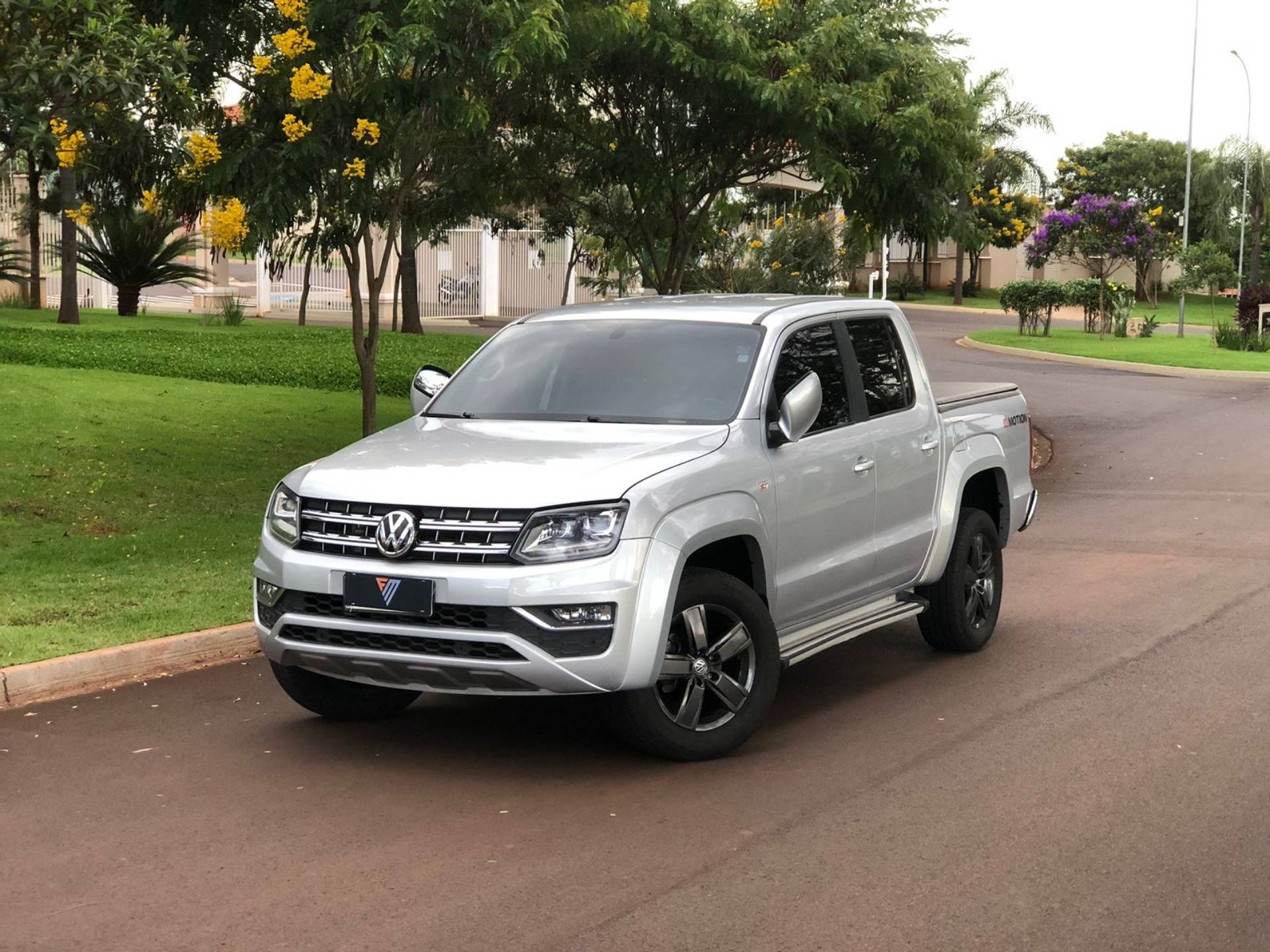 VOLKSWAGEN AMAROK 2.0 HIGHLINE 4X4 CD 16V TURBO INTERCOOLER DIESEL 4P AUTOMÁTICO