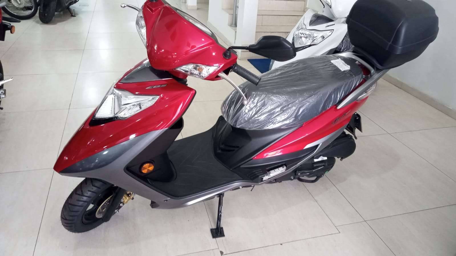 HAOJUE LINDY 125 CBS Scooter