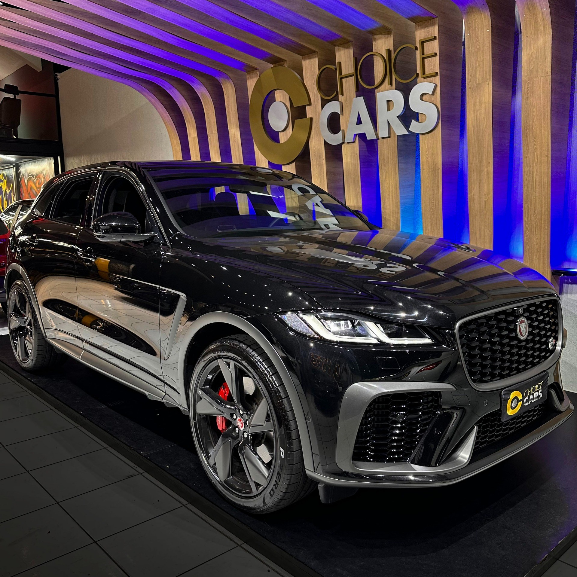 JAGUAR F-PACE 5.0 V8 SUPERCHARGED SVR AWD 4P AUTOMÁTICO