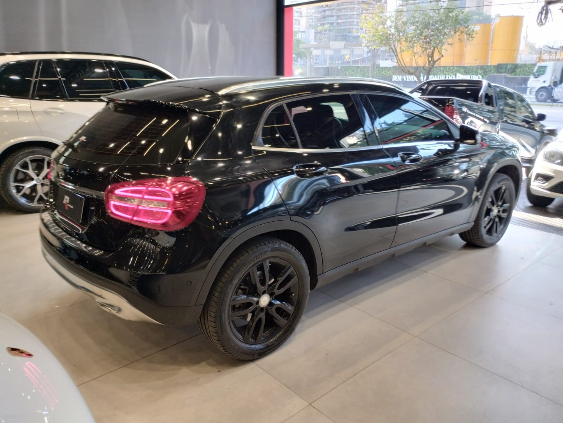mercedes-benz GLA 200 1.6 CGI ADVANCE 16V TURBO FLEX 4P AUTOMÁTICO 2015 mercedes-benz GLA 200 1.6 CGI ADVANCE 16V TURBO FLEX 4P AUTOMÁTICO 2015