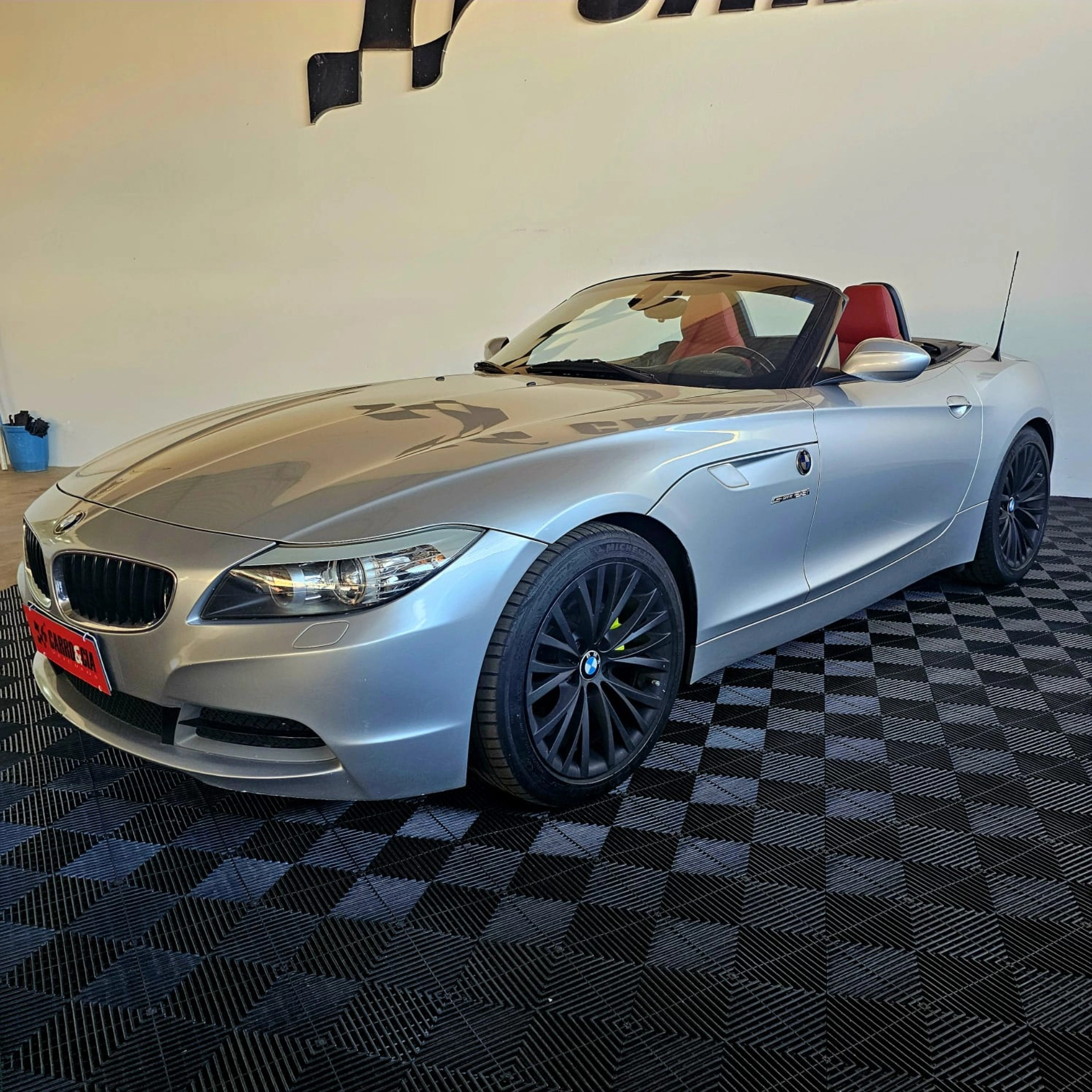 BMW Z4 2.5 I6 GASOLINA SDRIVE23I AUTOMÁTICO