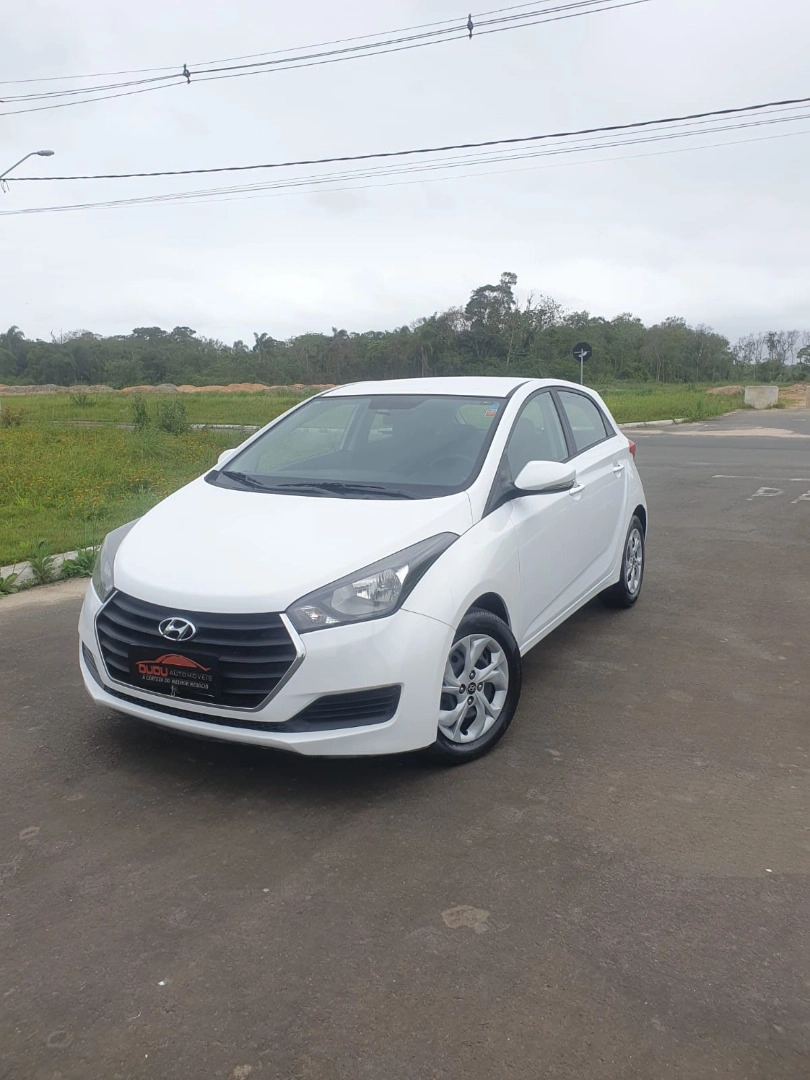 HYUNDAI HB20 1.0 COMFORT PLUS 12V FLEX 4P MANUAL