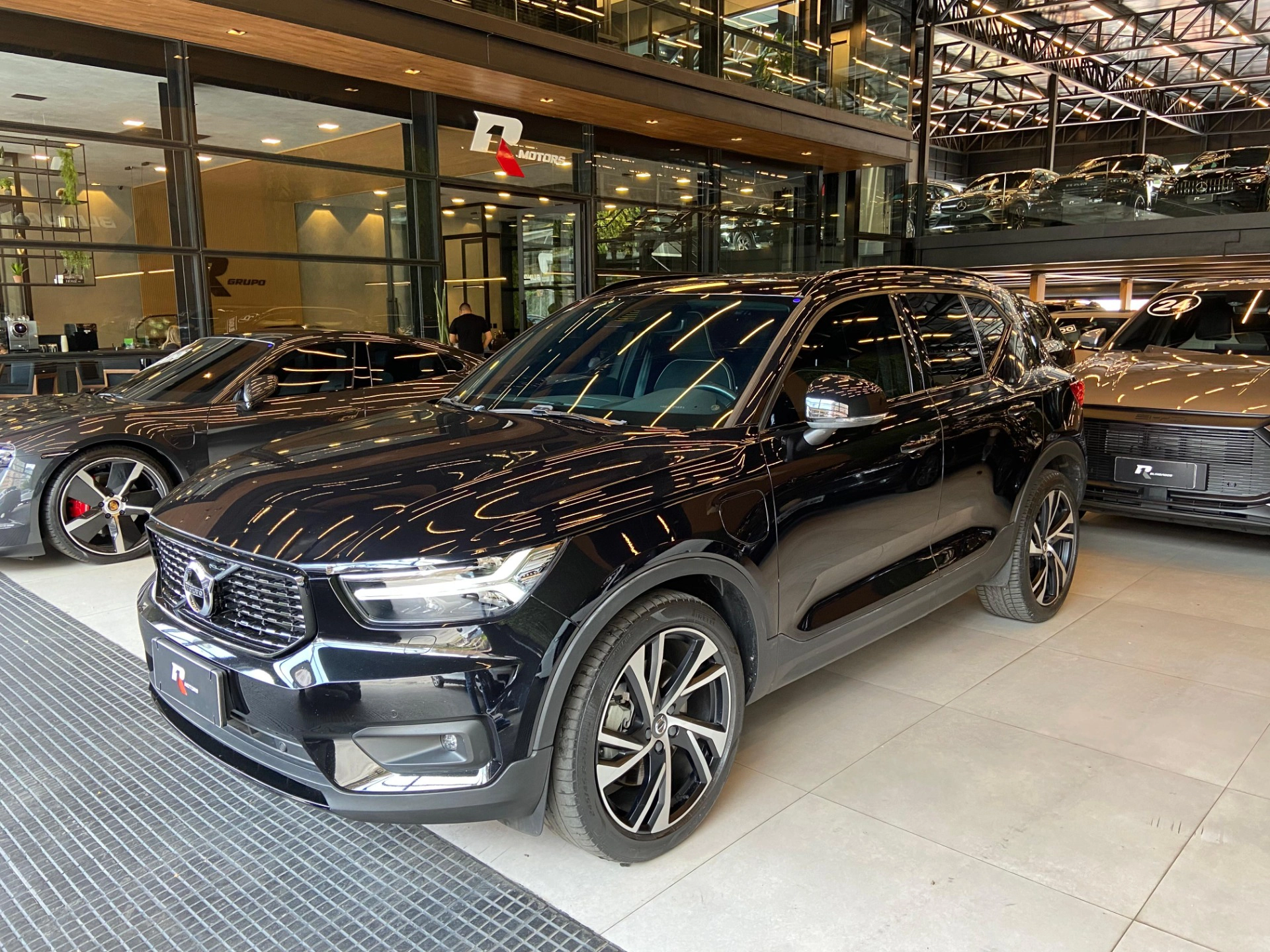 volvo XC40 1.5 T5 RECHARGE R-DESIGN GEARTRONIC 2021