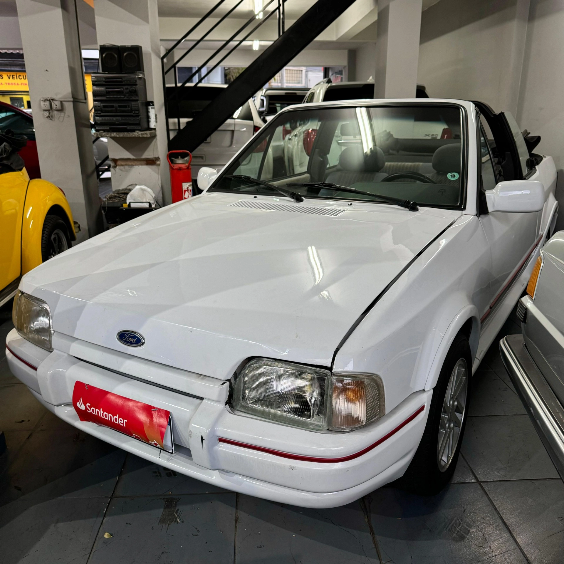 FORD ESCORT 1.8 XR3 CONVERSÍVEL 8V GASOLINA 2P MANUAL