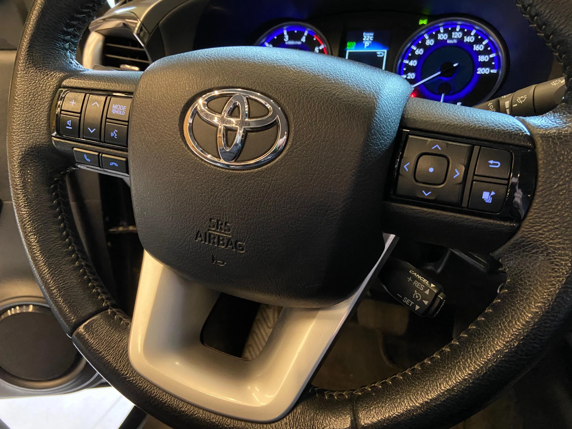 toyota HILUX 2.8 SRV 4X4 CD 16V DIESEL 4P AUTOMÁTICO 2018