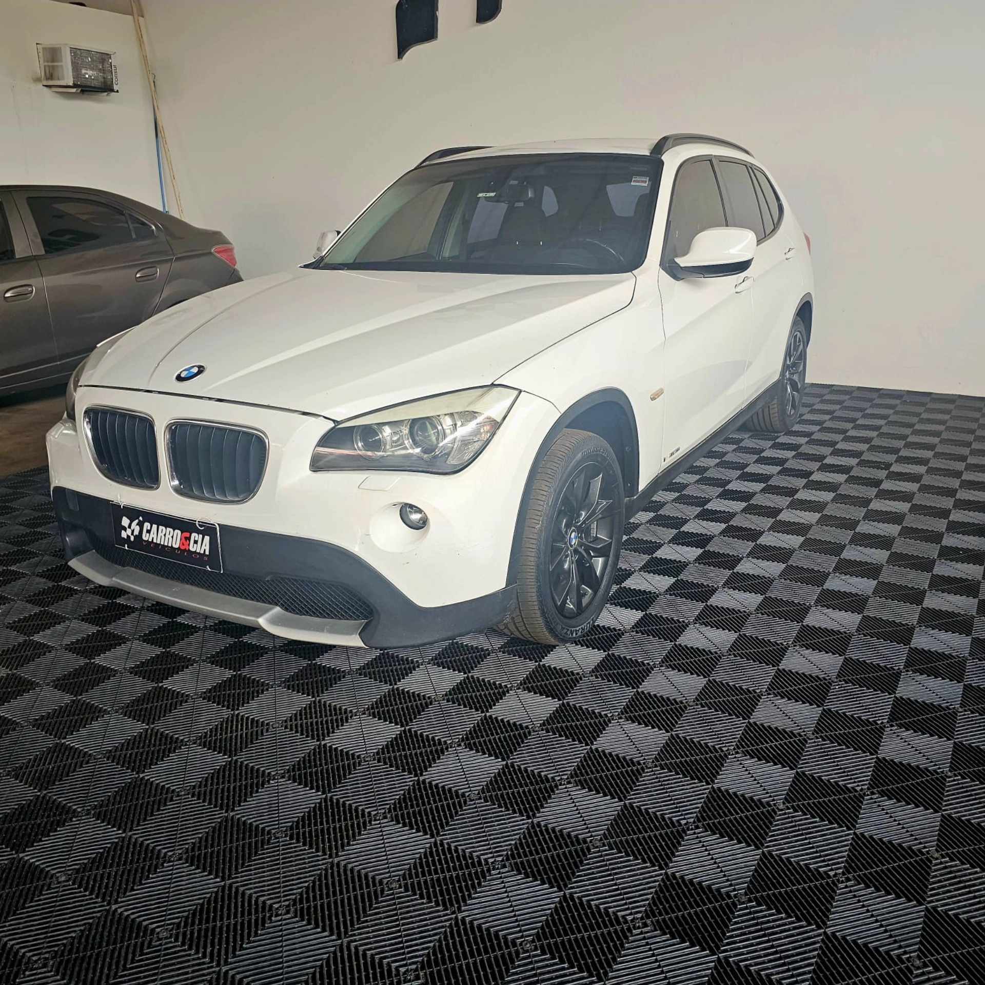 BMW X1 2.0 18I S-DRIVE 4X2 16V GASOLINA 4P AUTOMÁTICO