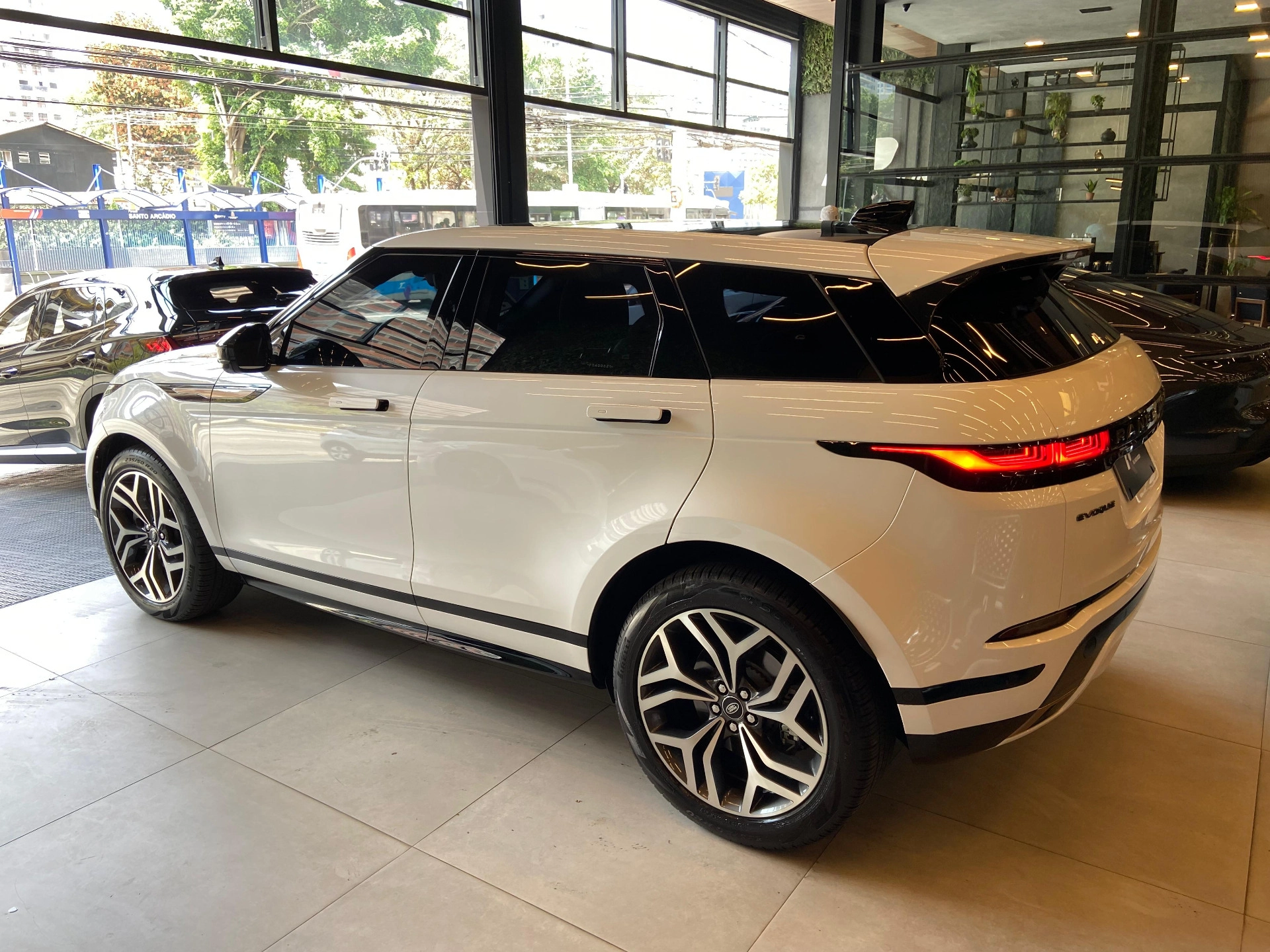 land rover RANGE ROVER EVOQUE 2.0 P250 FLEX R-DYNAMIC HSE AWD AUTOMÁTICO 2023