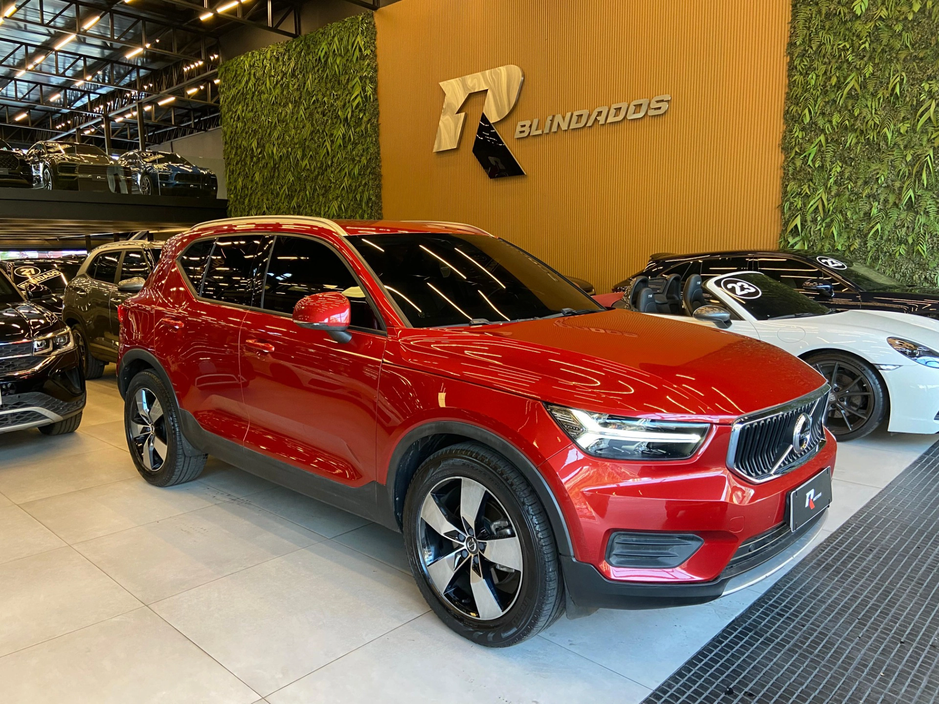 volvo XC40 2.0 T5 GASOLINA MOMENTUM AWD GEARTRONIC 2018