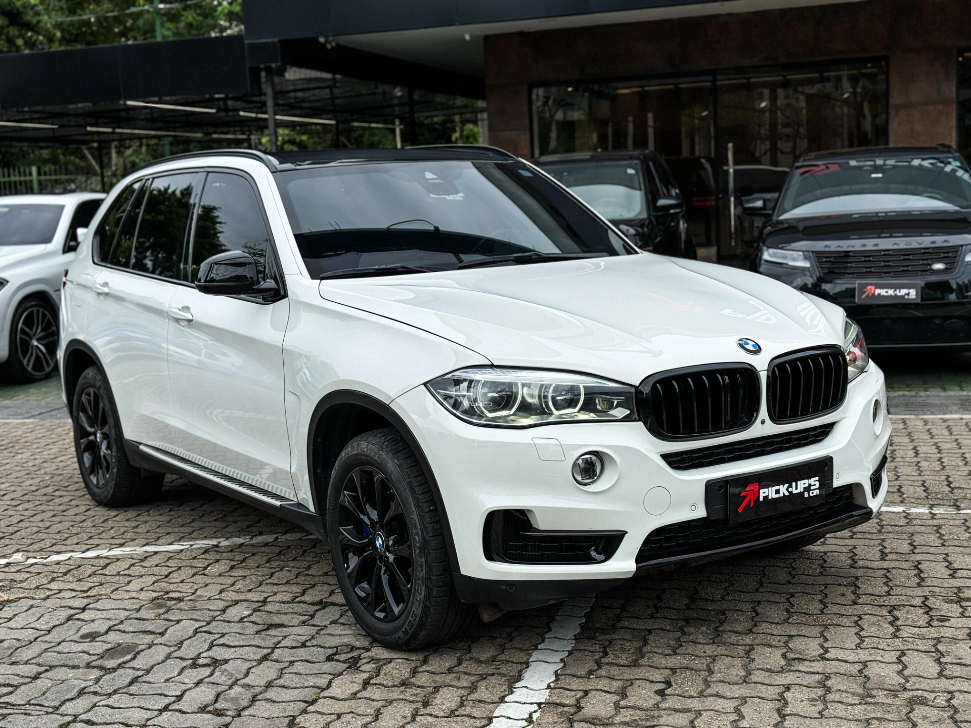 BMW X5 4.4 V8 TURBO GASOLINA XDRIVE50I SECURITY AUTOMÁTICO