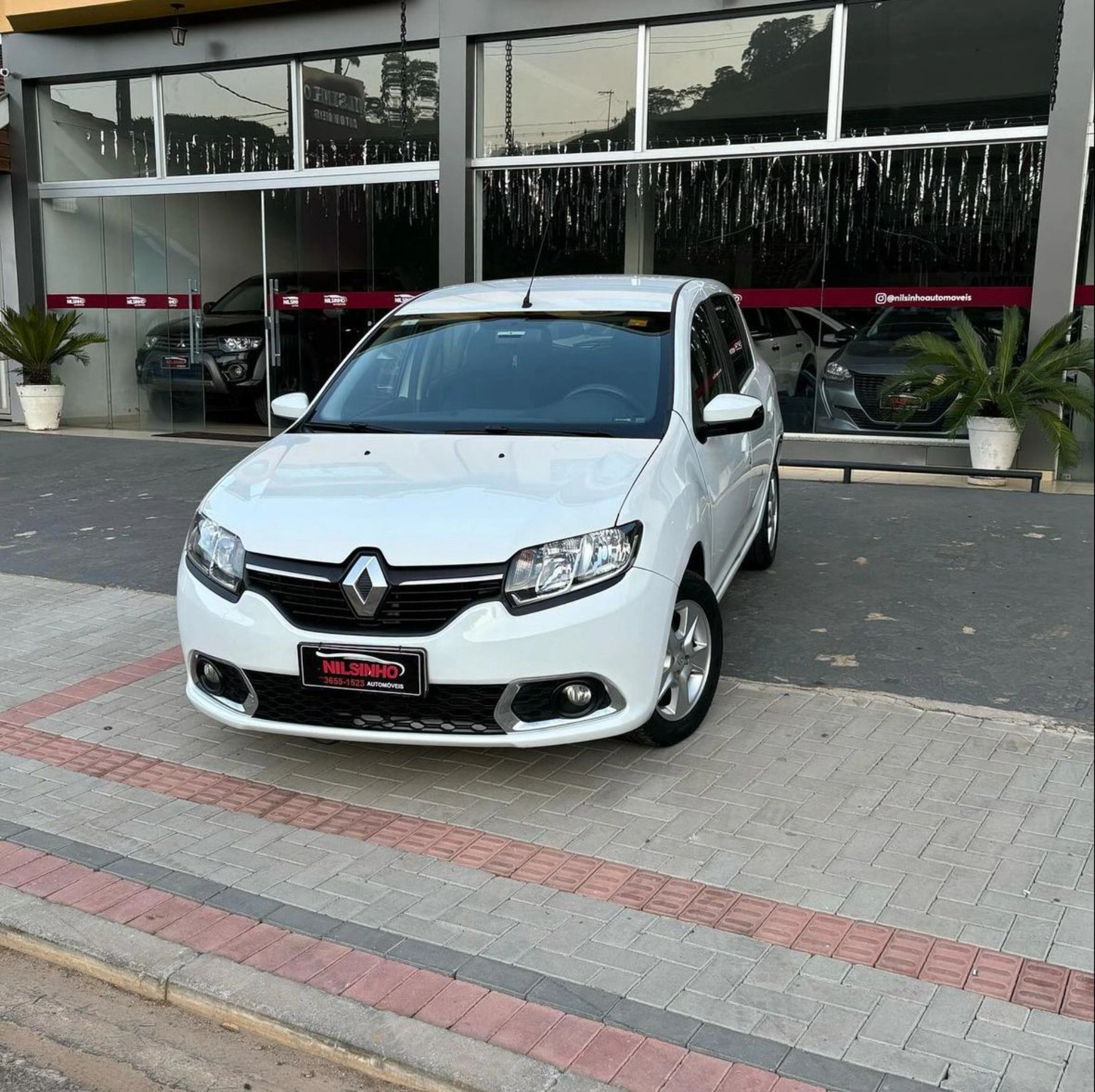 RENAULT SANDERO 1.6 DYNAMIQUE 8V FLEX 4P MANUAL