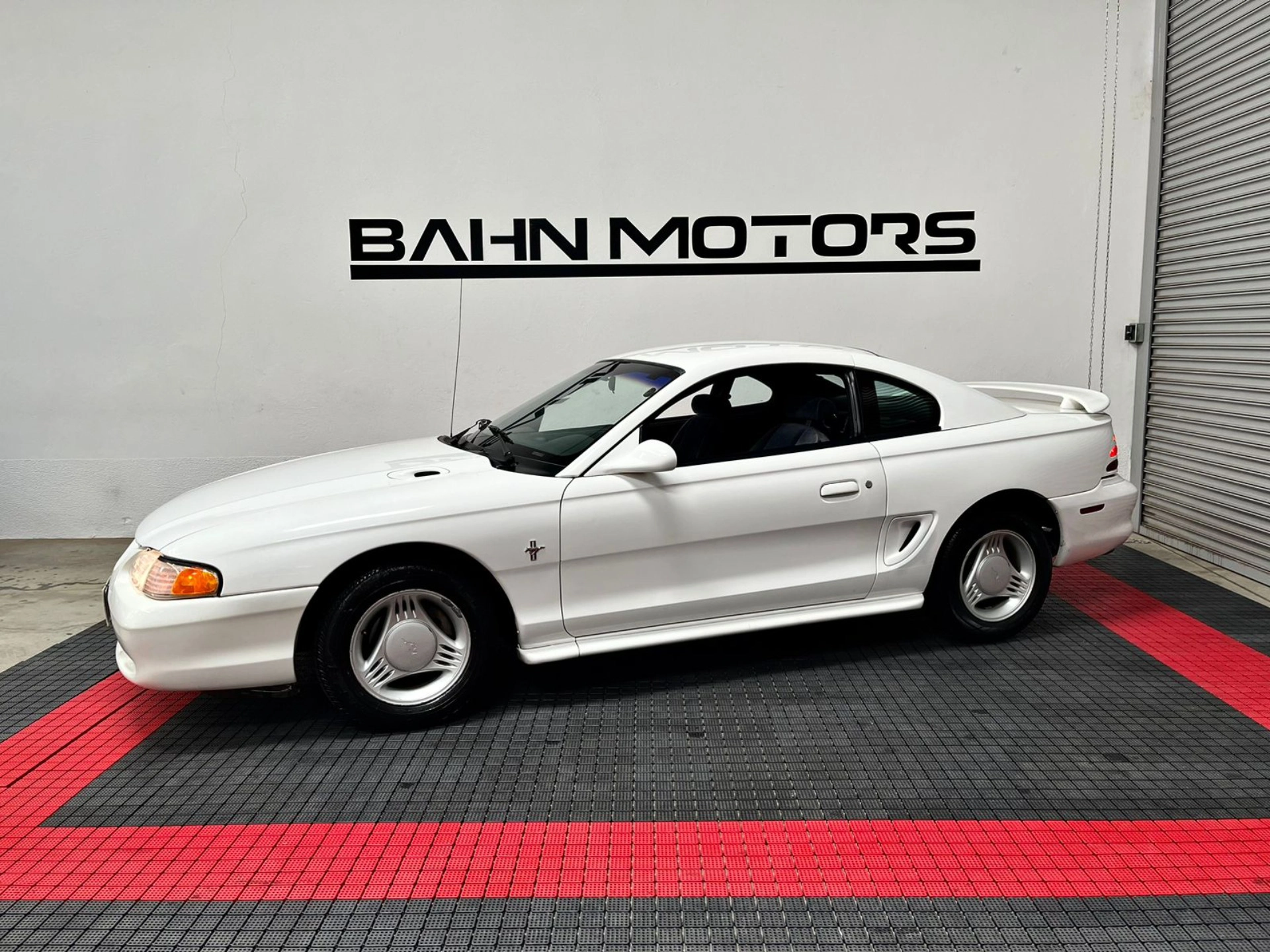 FORD MUSTANG 3.8 V6 GASOLINA 2P AUTOMÁTICO