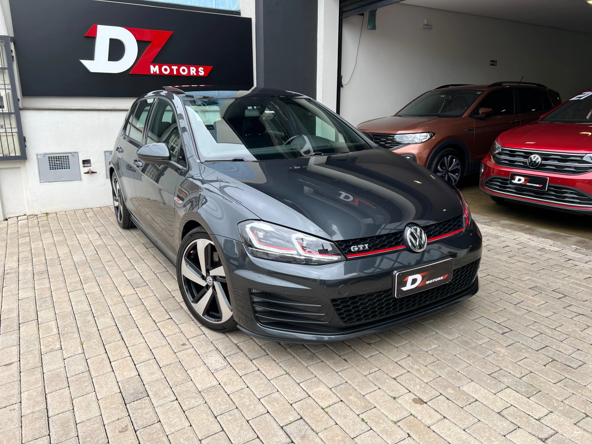 VOLKSWAGEN GOLF 2.0 TSI GTI 16V TURBO GASOLINA 4P AUTOMÁTICO