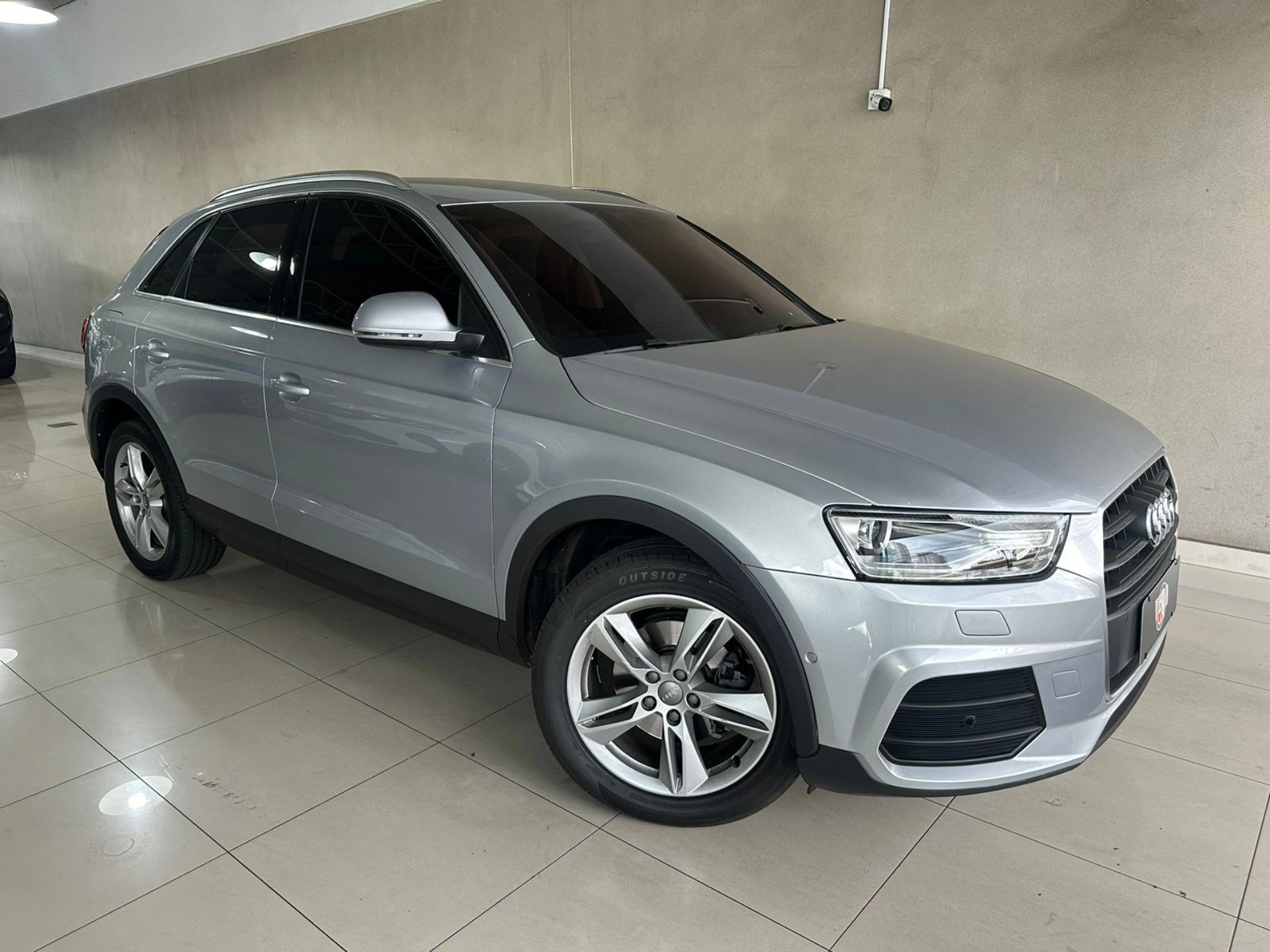 AUDI Q3 1.4 TFSI AMBIENTE FLEX 4P S TRONIC