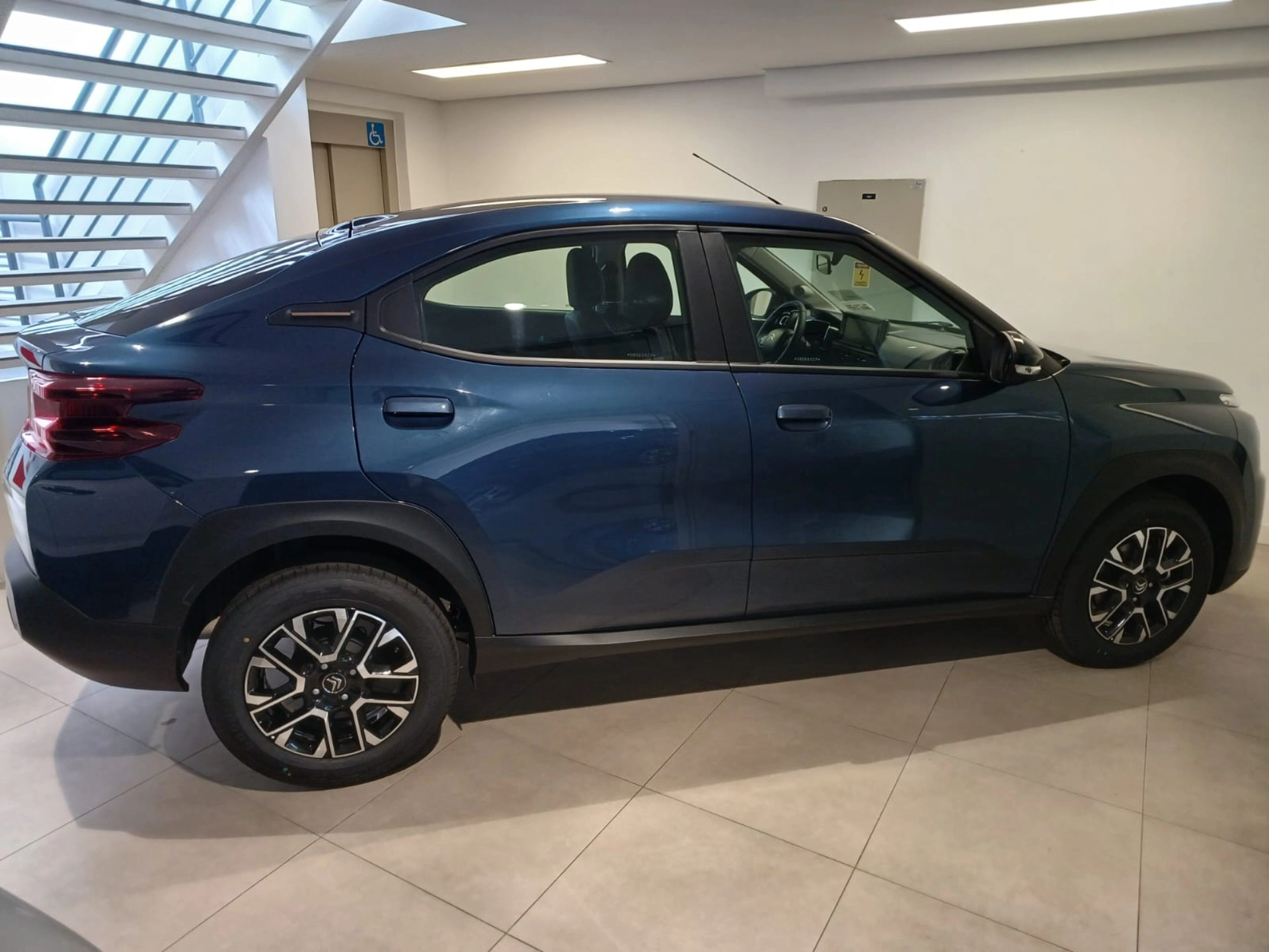 CITROËN-BASALT-1.0 TURBO 200 FLEX SHINE CVT