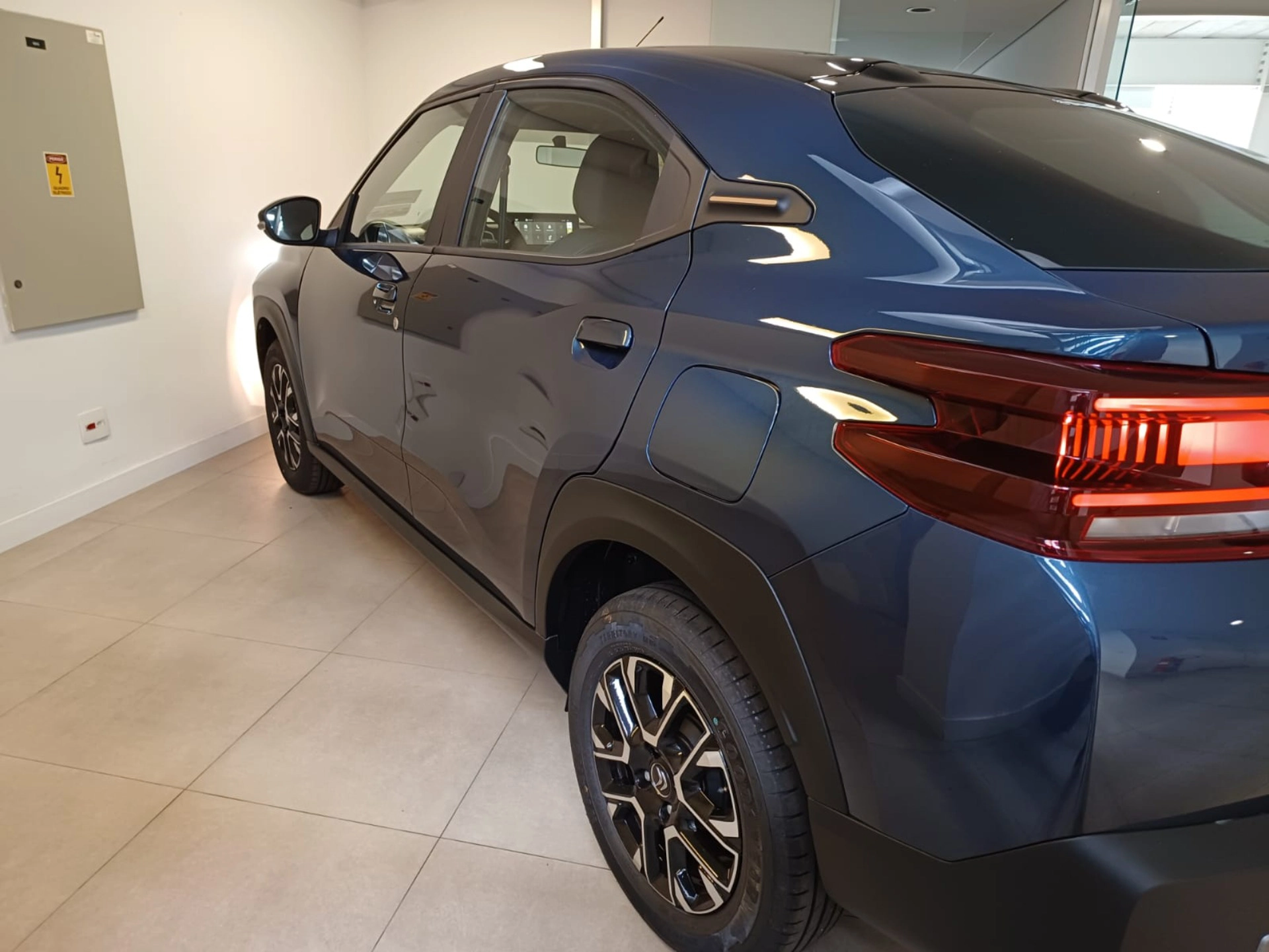CITROËN-BASALT-1.0 TURBO 200 FLEX SHINE CVT