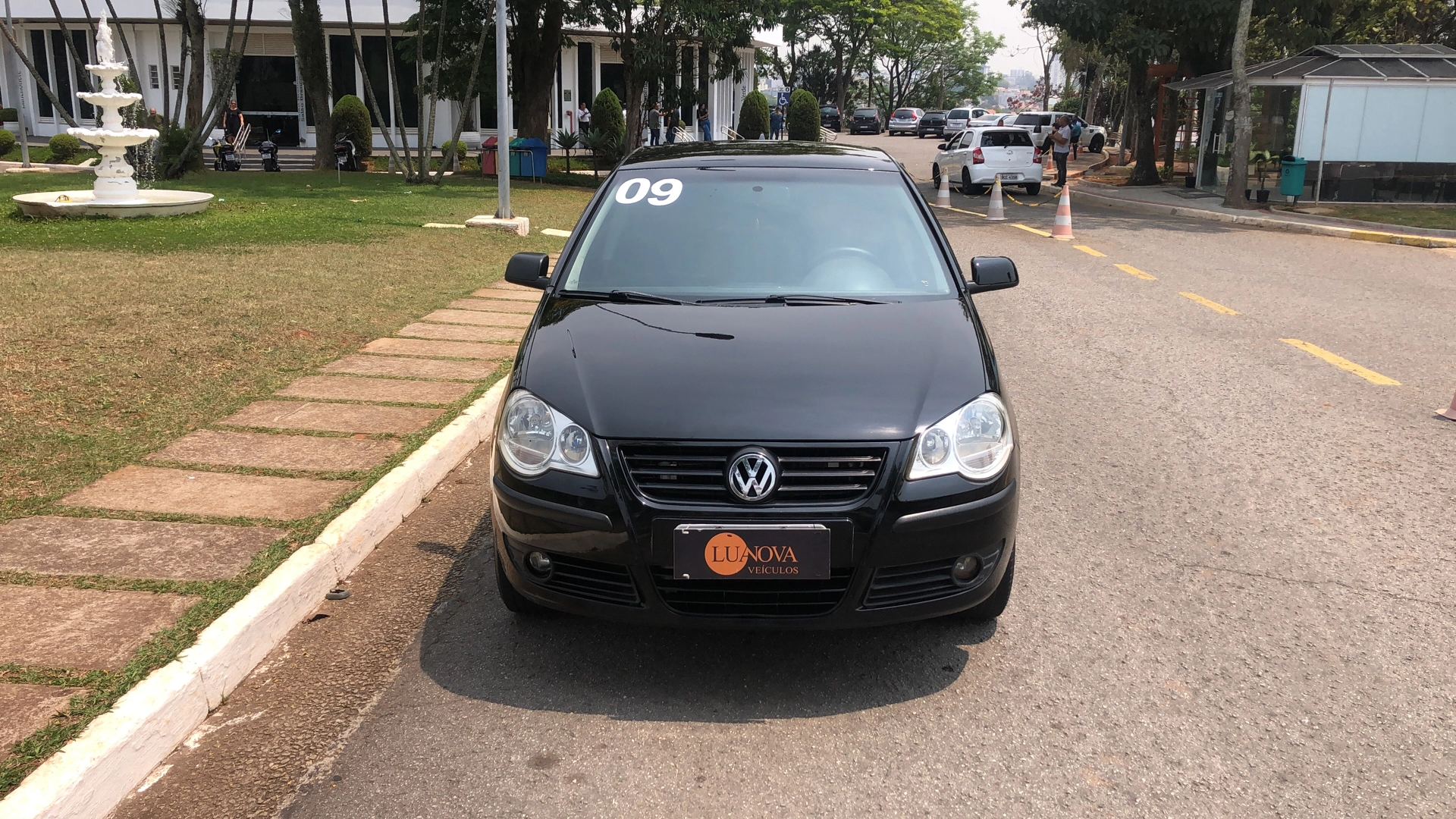 VOLKSWAGEN POLO SEDAN 1.6 MI 8V FLEX 4P MANUAL