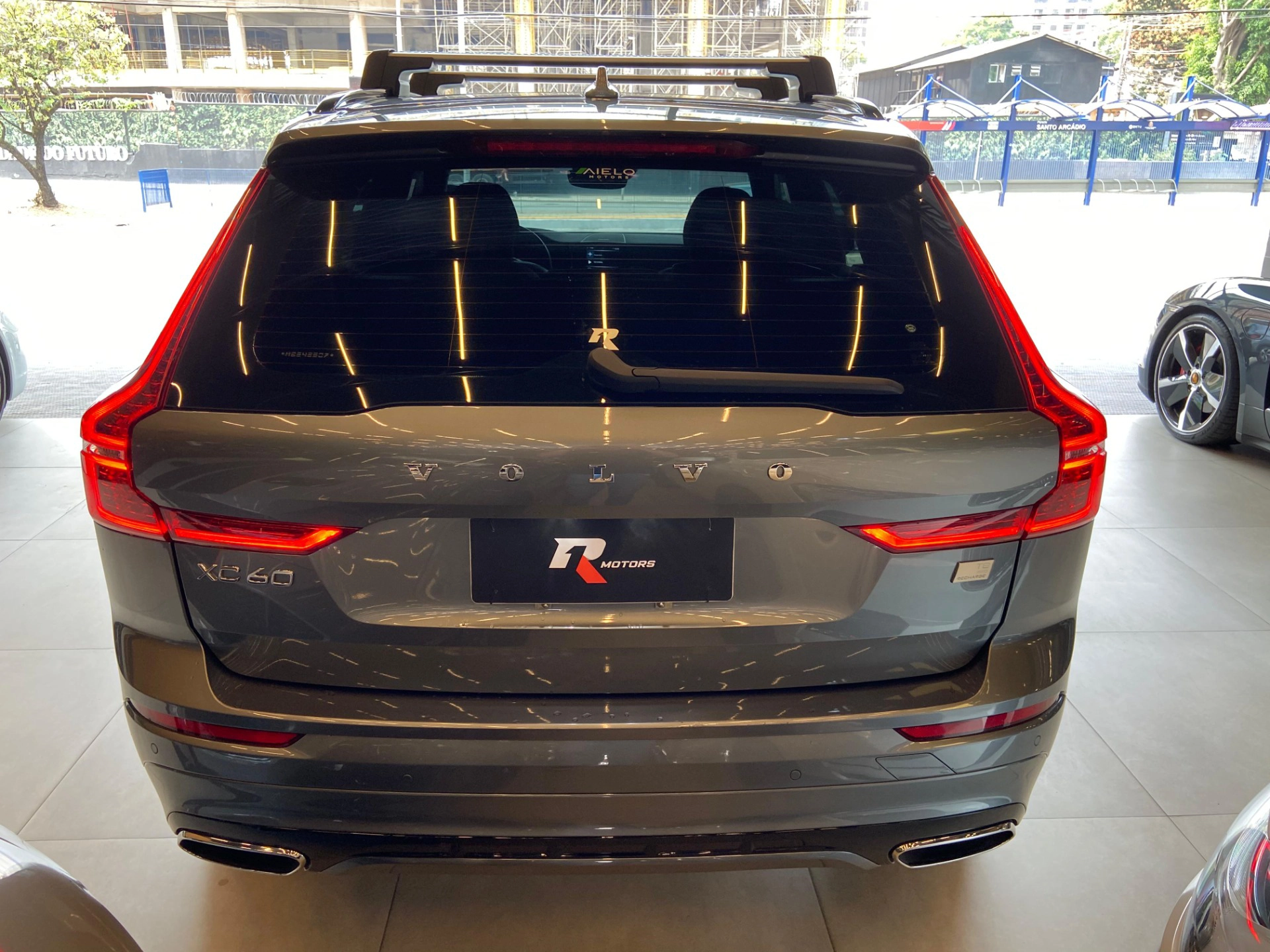 volvo XC60 2.0 T8 HYBRID R-DESIGN AWD GEARTRONIC 2021