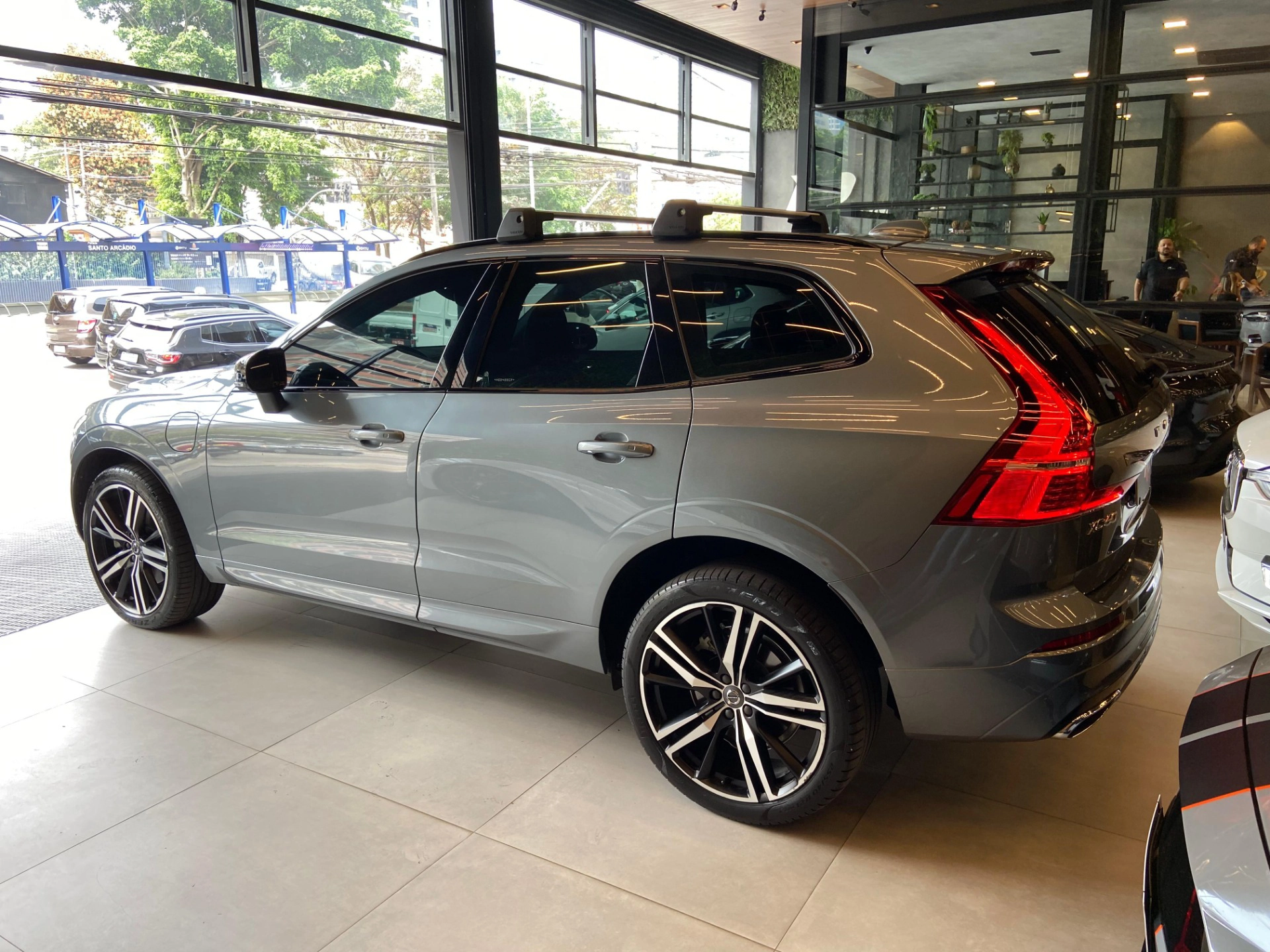 volvo XC60 2.0 T8 HYBRID R-DESIGN AWD GEARTRONIC 2021