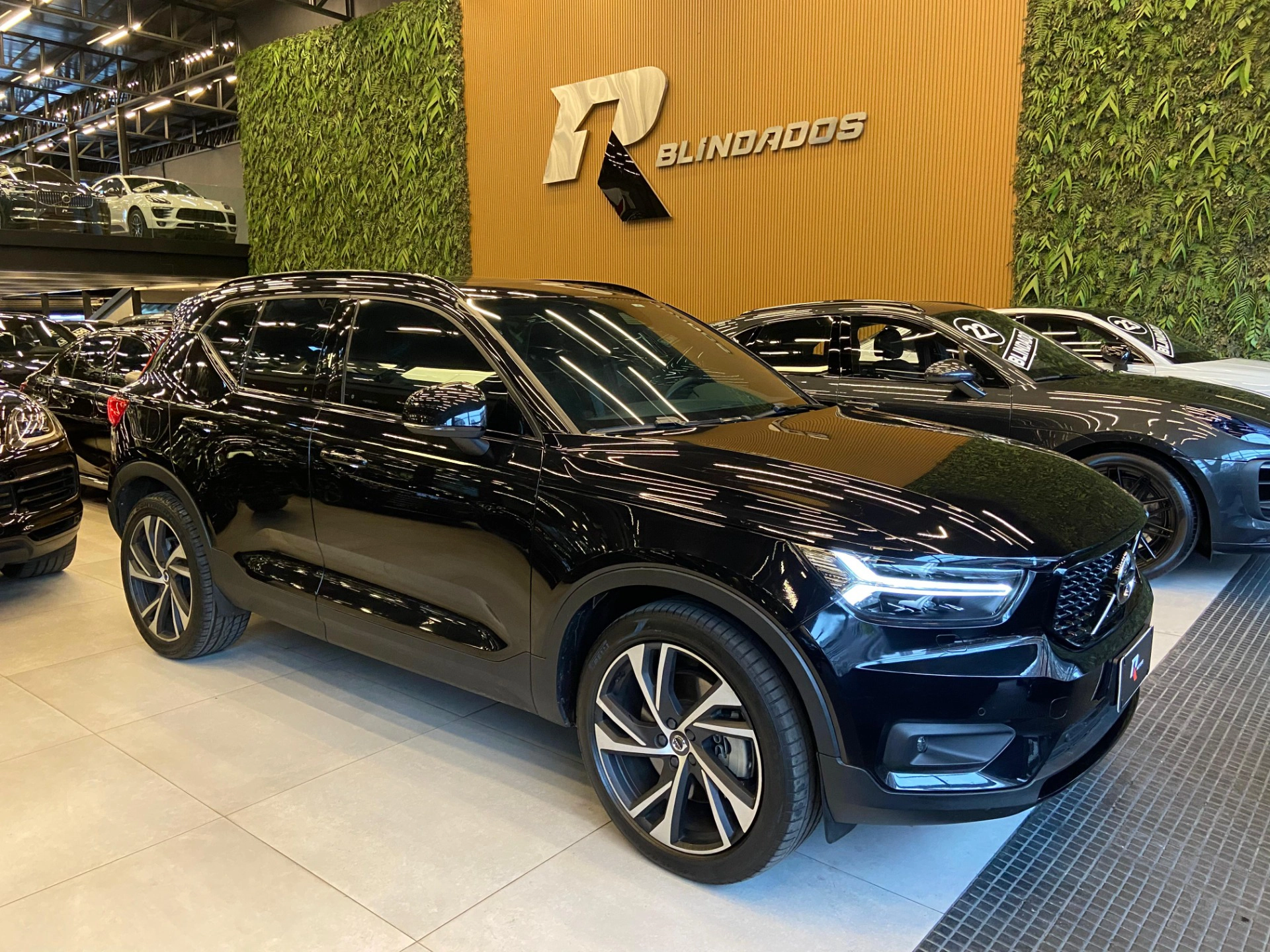 volvo XC40 1.5 T5 RECHARGE R-DESIGN GEARTRONIC 2021