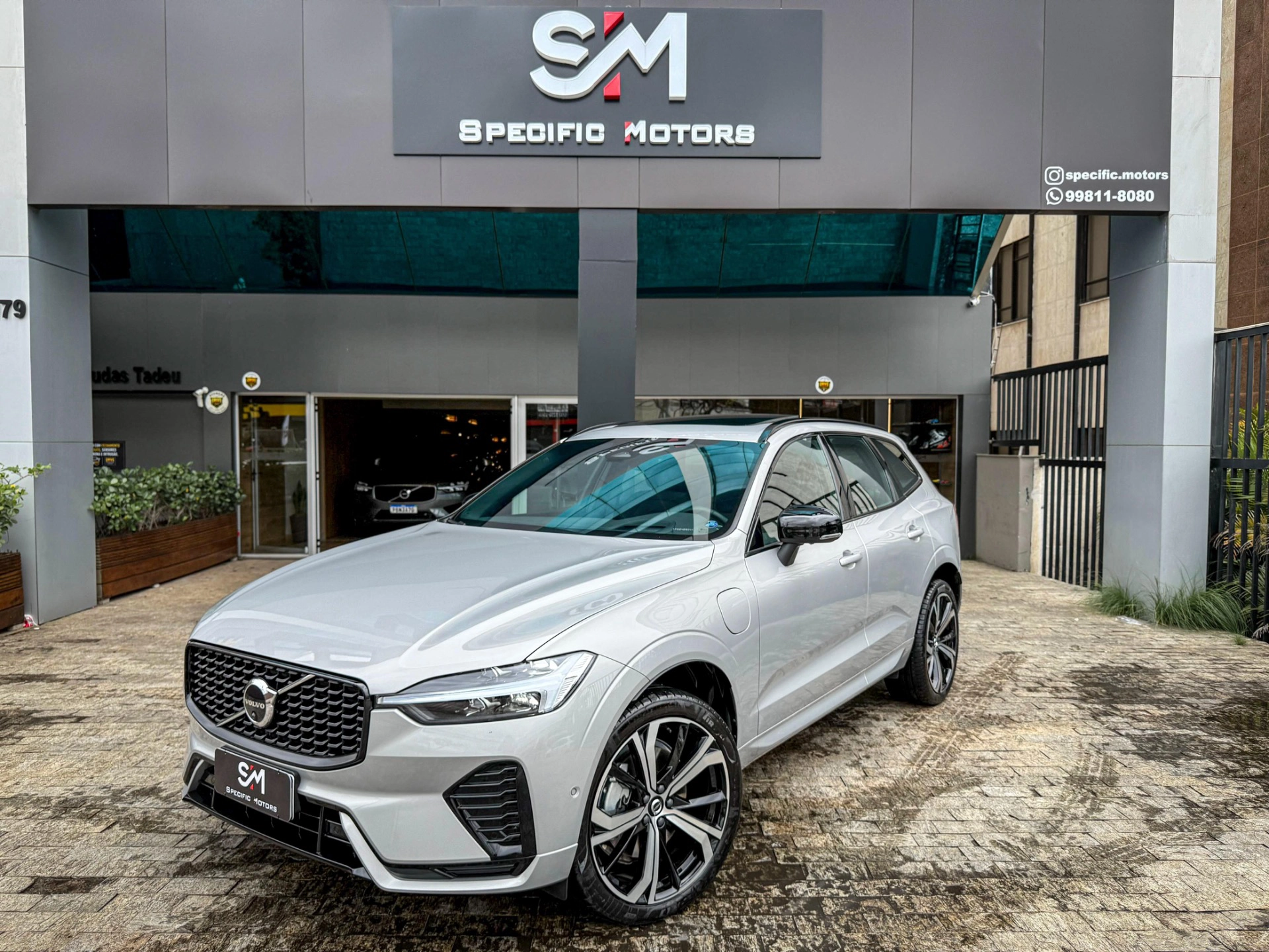 VOLVO XC60 2.0 T8 RECHARGE ULTIMATE DARK AWD GEARTRONIC
