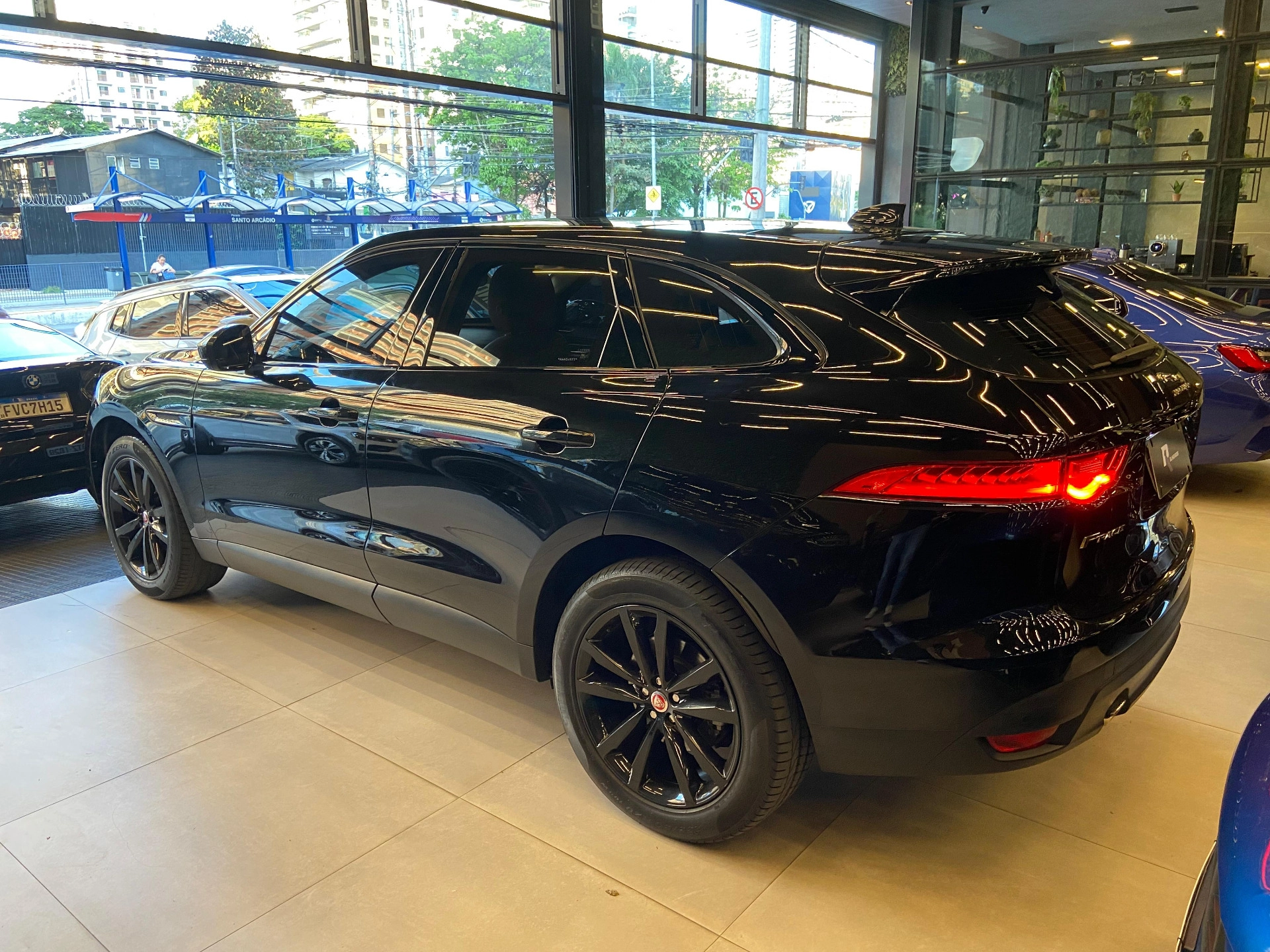 jaguar F-PACE 2.0 16V INGENIUM PRESTIGE AWD 4P AUTOMÁTICO 2019