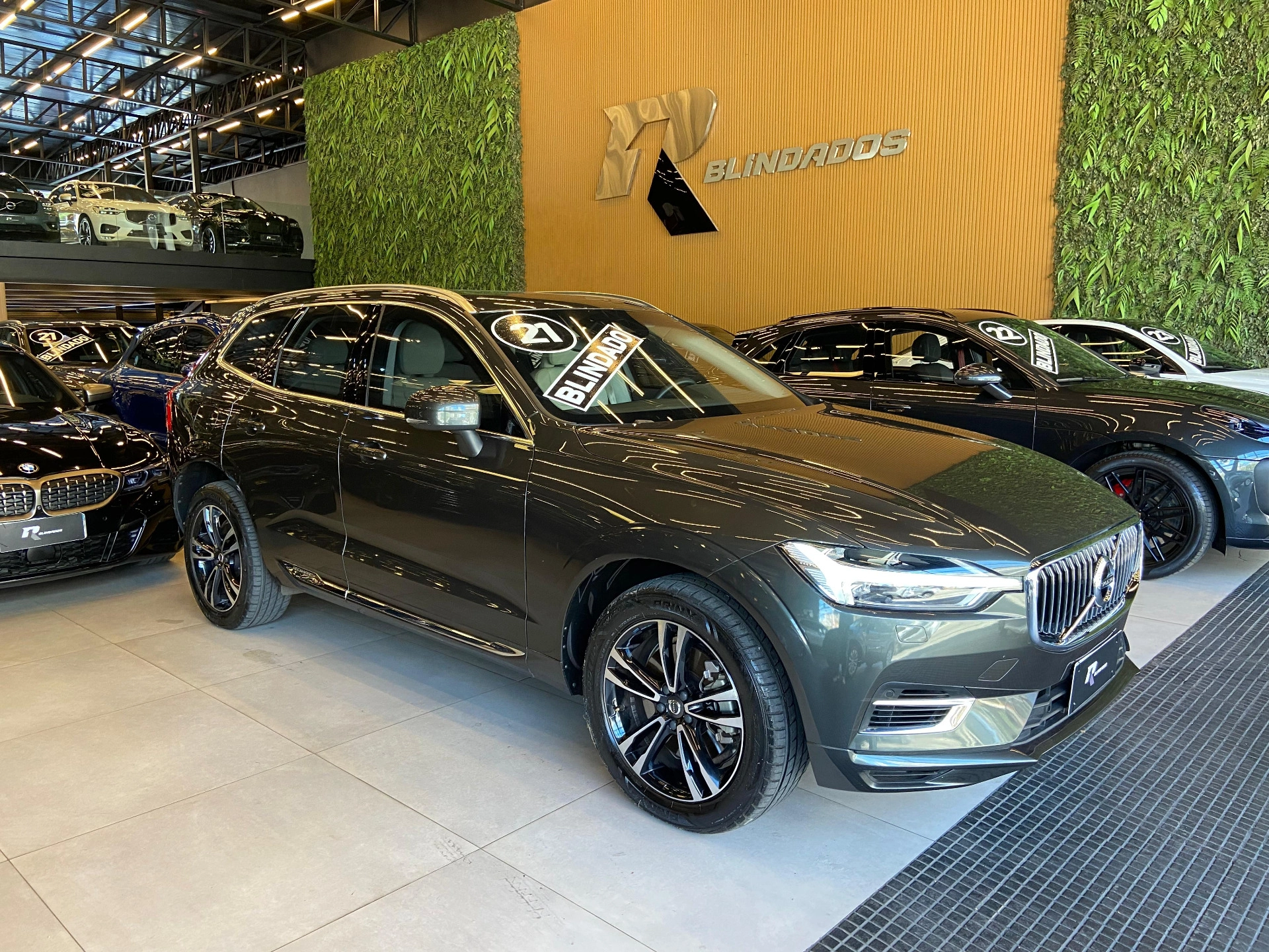 volvo XC60 2.0 T8 HYBRID MOMENTUM AWD GEARTRONIC 2021