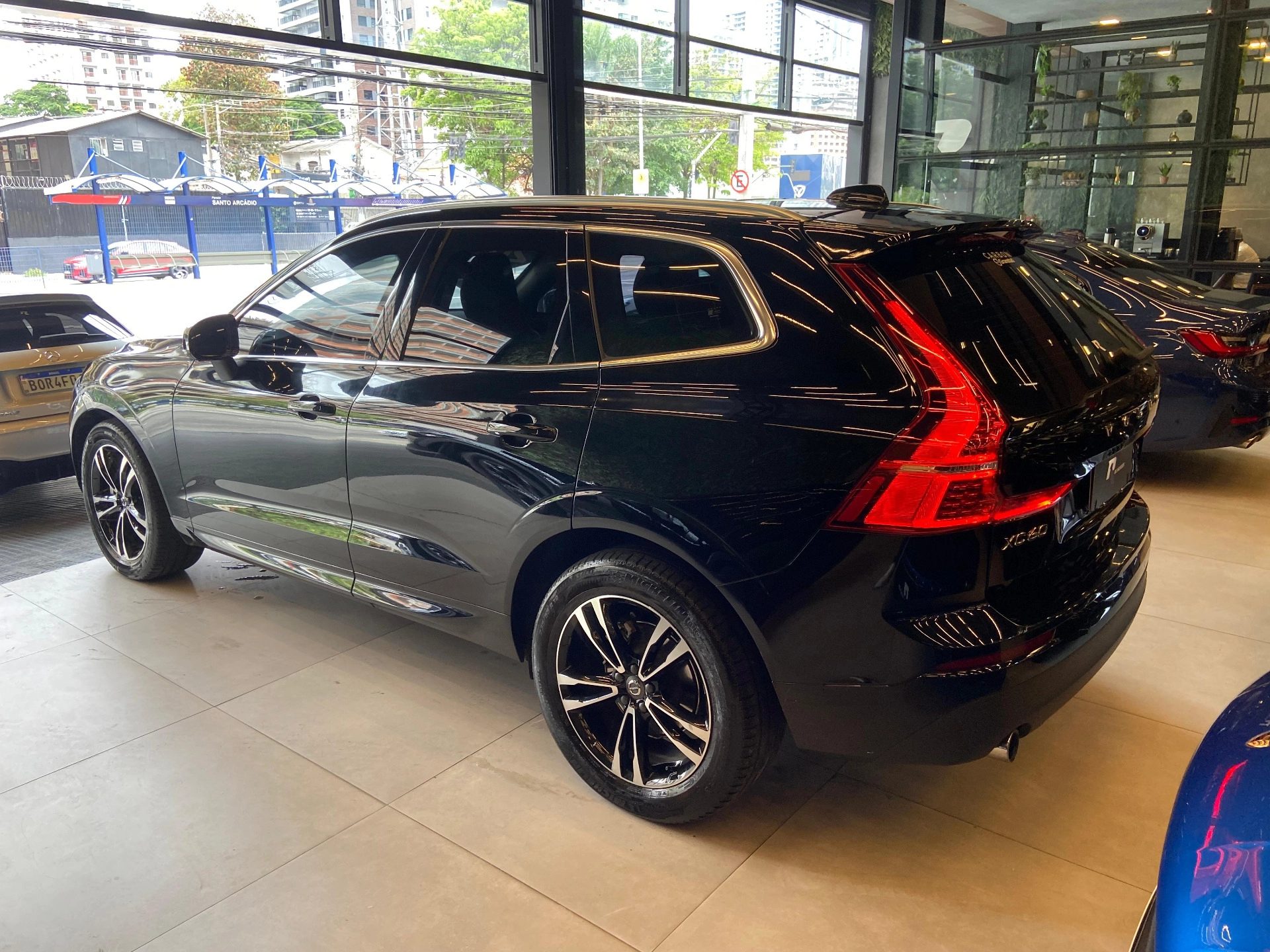 volvo XC60 2.0 T5 GASOLINA MOMENTUM AWD GEARTRONIC 2020