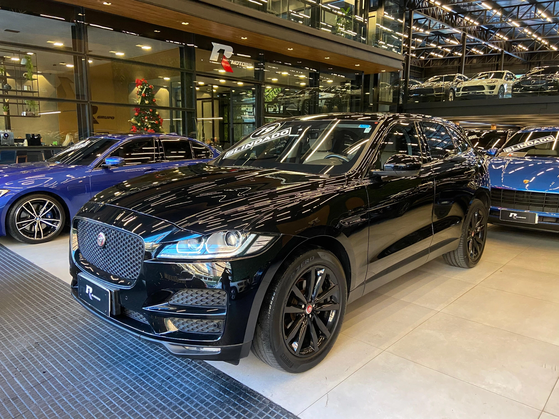 jaguar F-PACE 2.0 16V INGENIUM PRESTIGE AWD 4P AUTOMÁTICO 2019