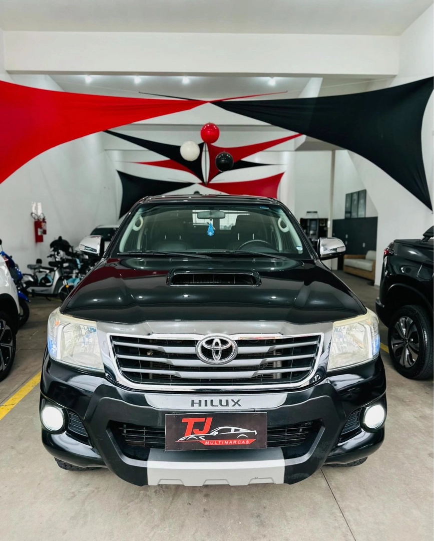 TOYOTA HILUX 3.0 SRV 4X4 CD 16V TURBO INTERCOOLER DIESEL 4P AUTOMÁTICO