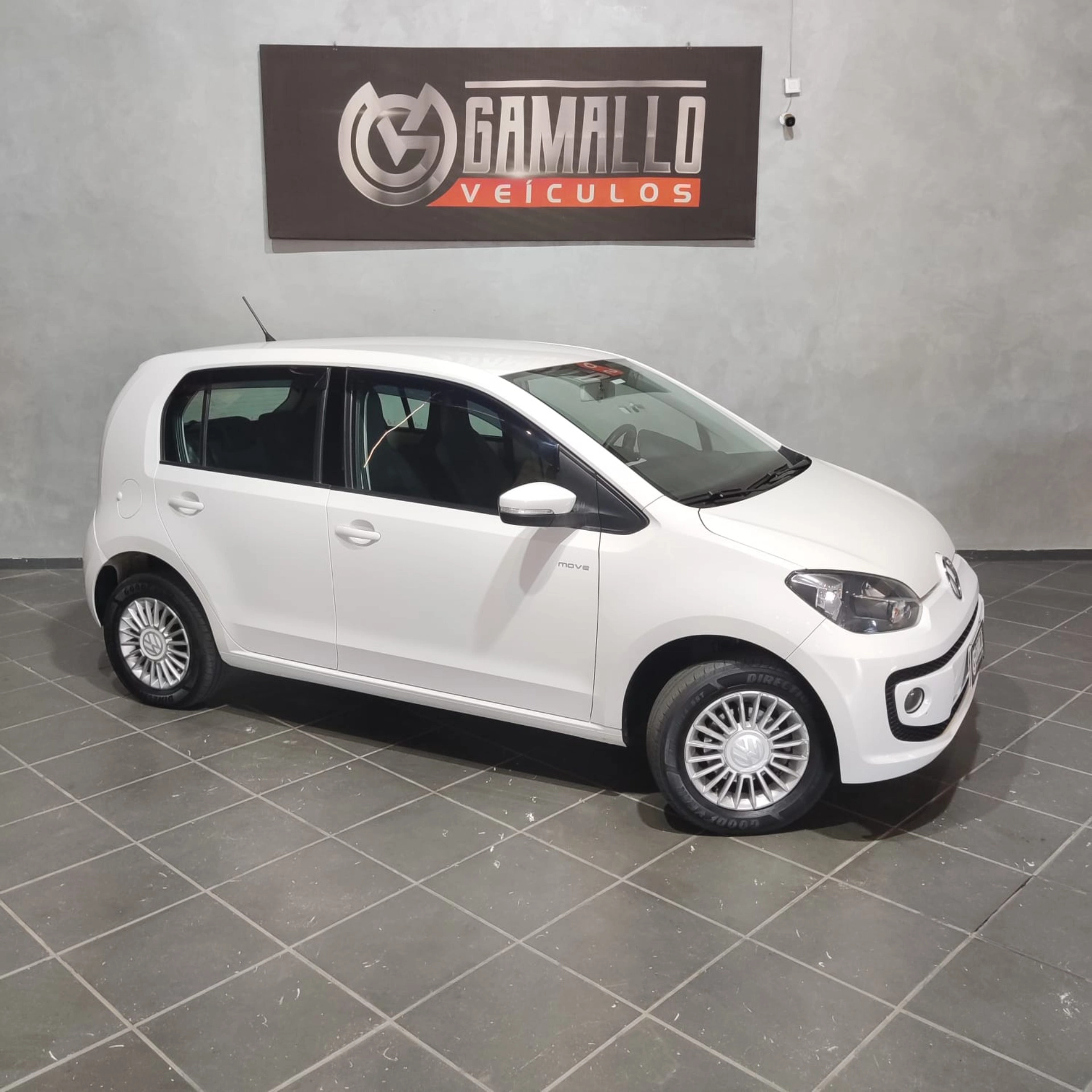 VOLKSWAGEN UP 1.0 TSI MOVE UP 12V FLEX 4P MANUAL