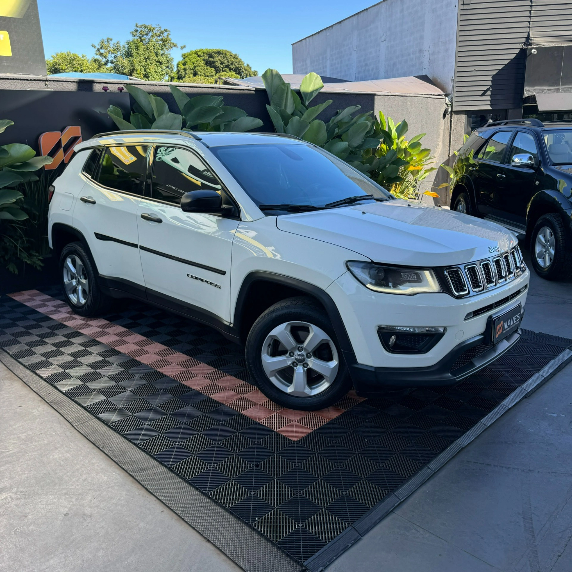 JEEP COMPASS 2.0 16V FLEX SPORT 4X4 AUTOMÁTICO