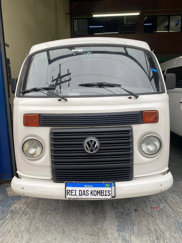 VOLKSWAGEN KOMBI 1.4 MI FURGÃO 8V FLEX 3P MANUAL