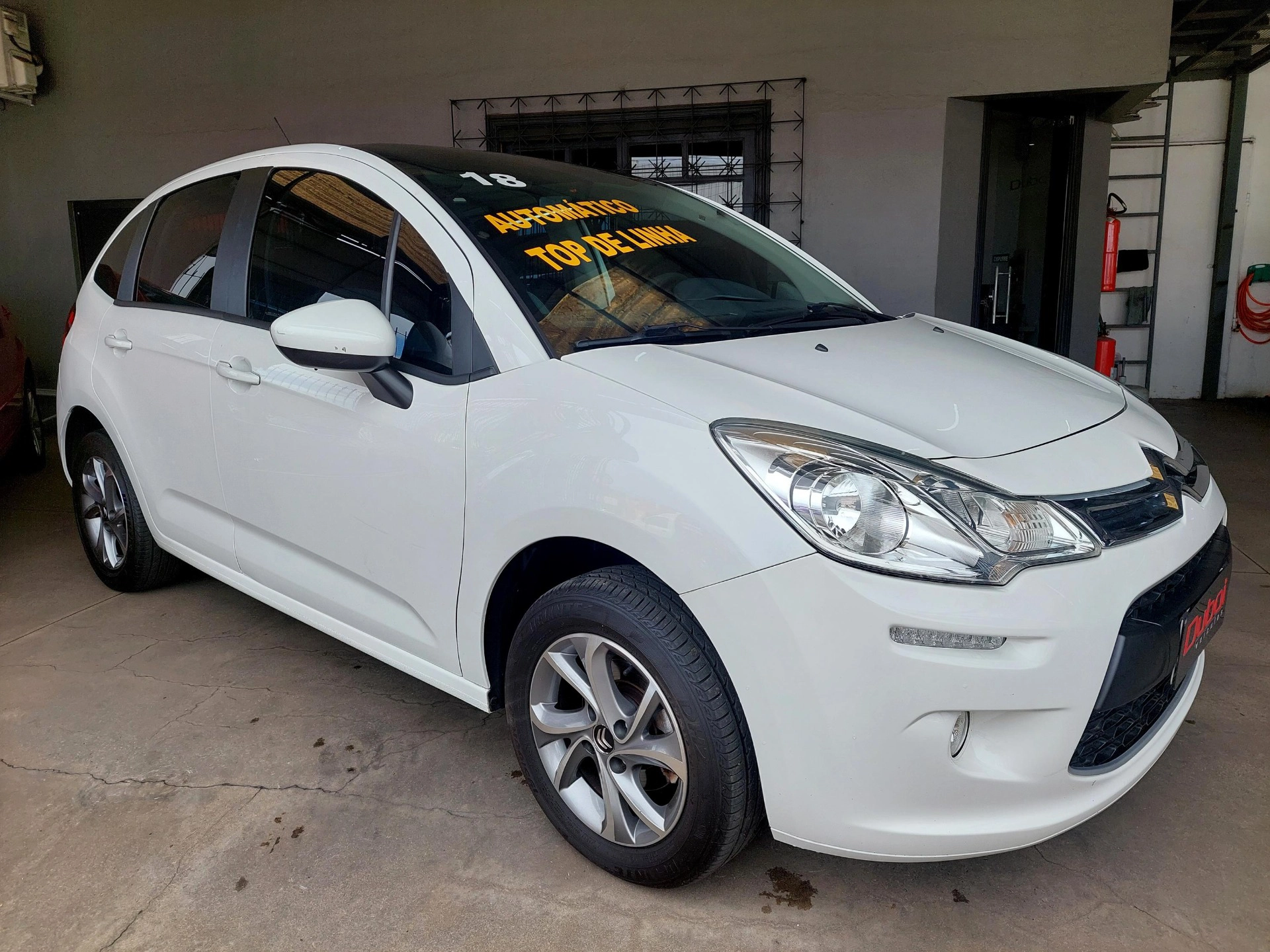 CITROËN C3 1.6 VTI 120 FLEX TENDANCE EAT6