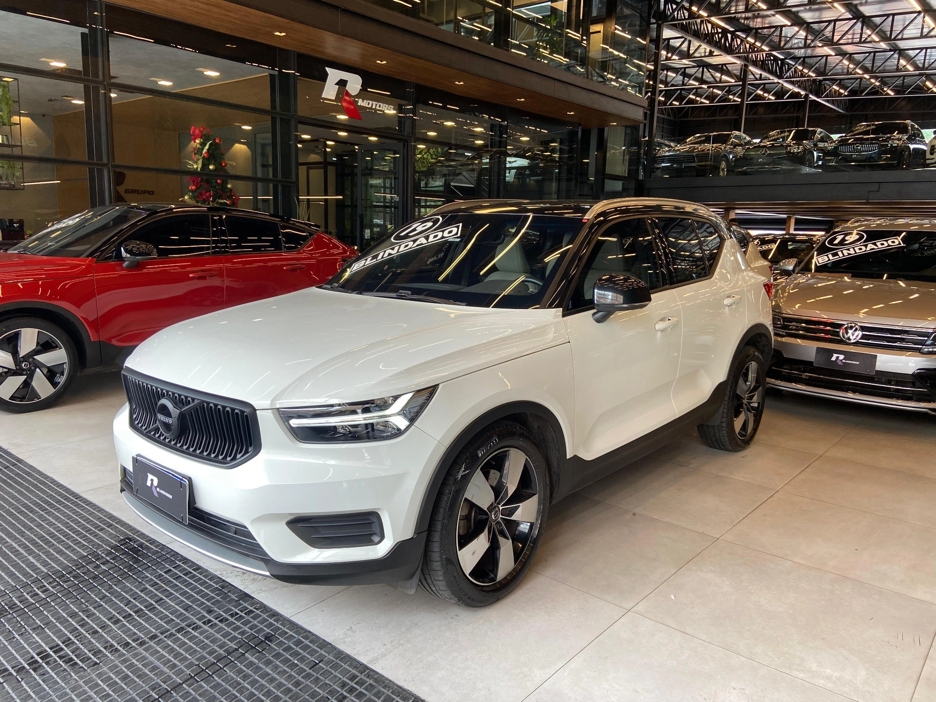 volvo XC40 2.0 T5 GASOLINA MOMENTUM AWD GEARTRONIC 2019