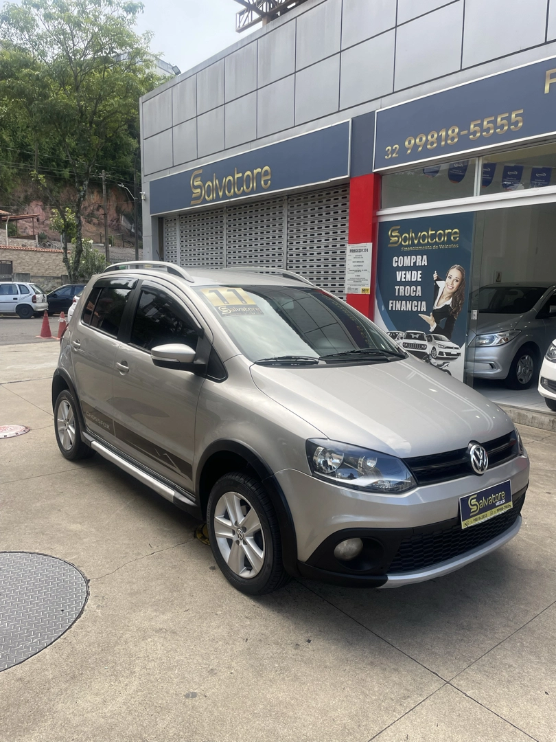 VOLKSWAGEN CROSSFOX 1.6 MI FLEX 8V 4P MANUAL