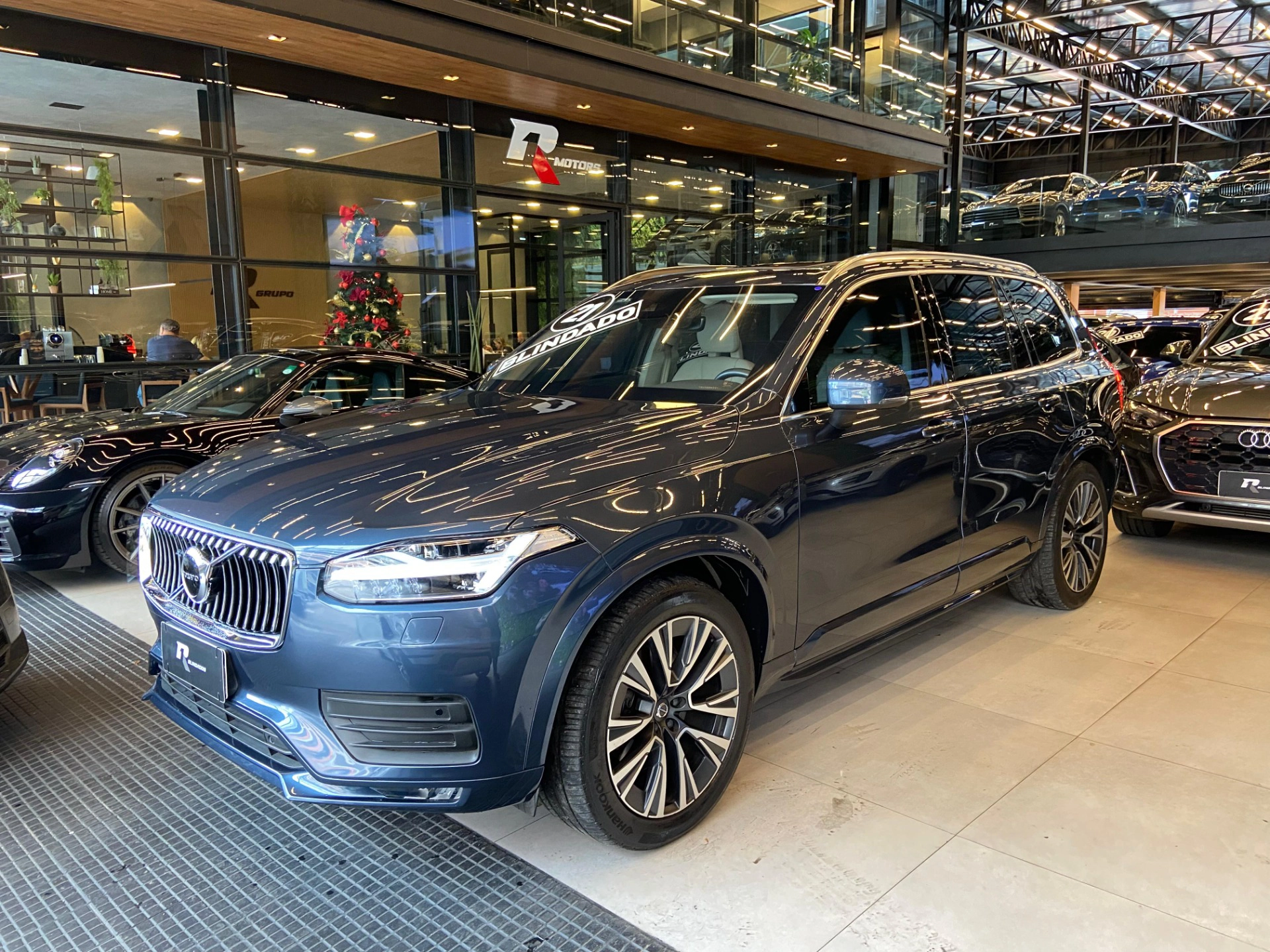 volvo XC90 2.0 T6 GASOLINA MOMENTUM AWD GEARTRONIC 2021