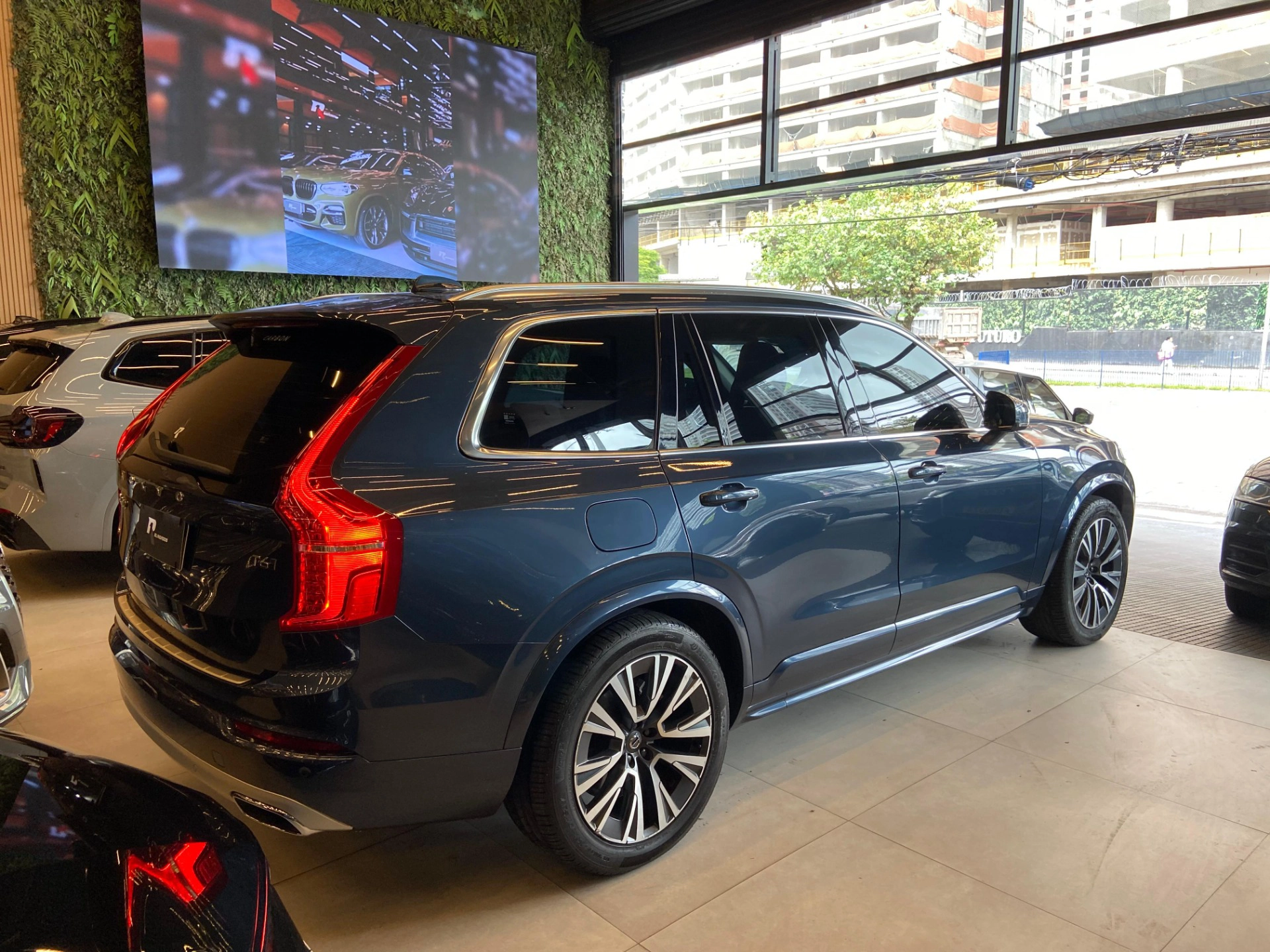 volvo XC90 2.0 T6 GASOLINA MOMENTUM AWD GEARTRONIC 2021