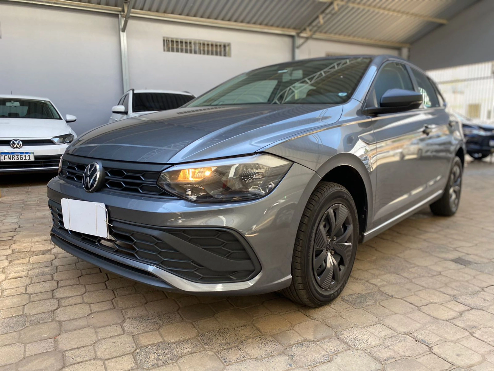 VOLKSWAGEN POLO 1.0 MPI TRACK MANUAL
