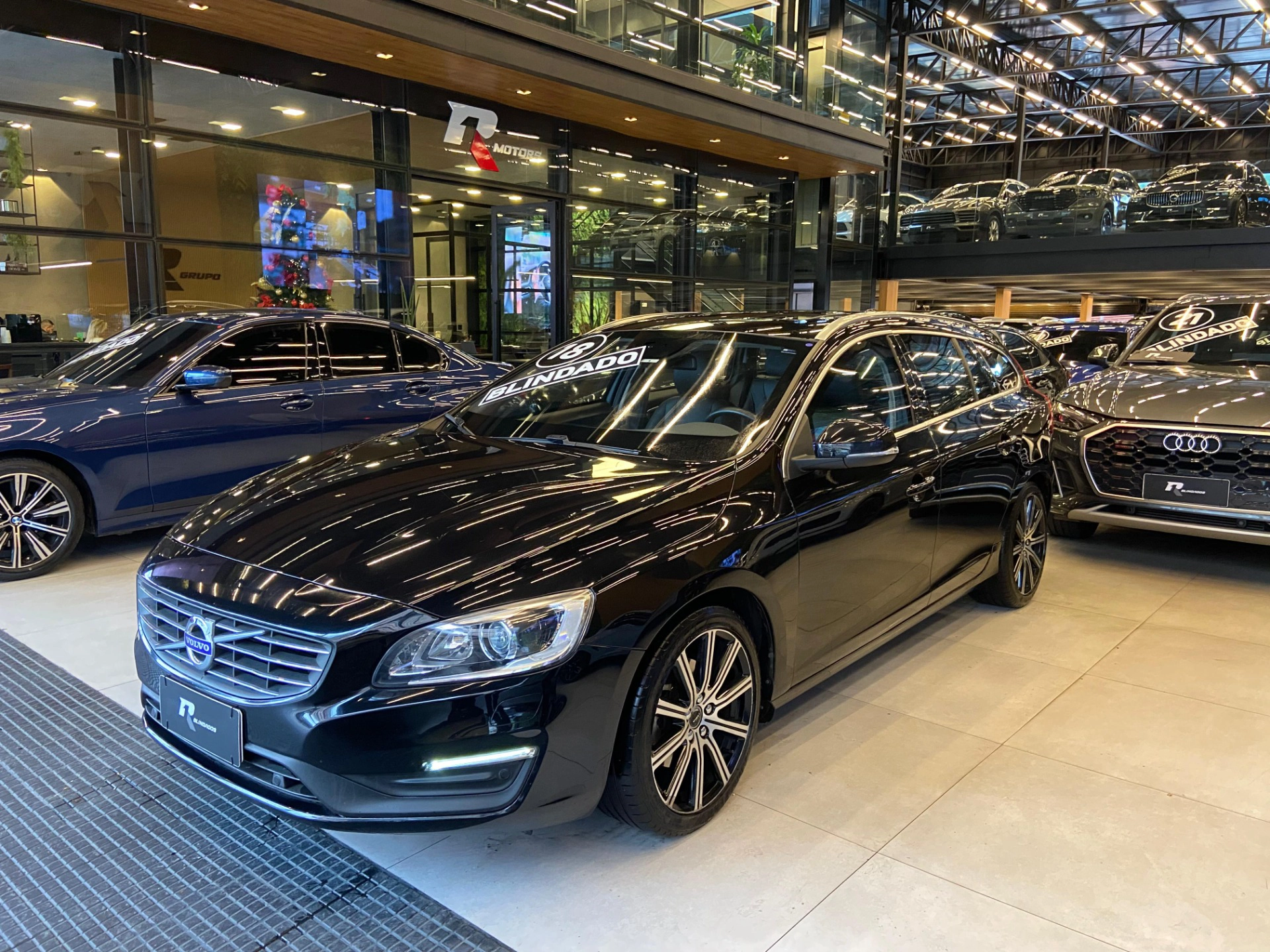 volvo V60 2.0 T4 MOMENTUM GASOLINA 4P AUTOMÁTICO 2018